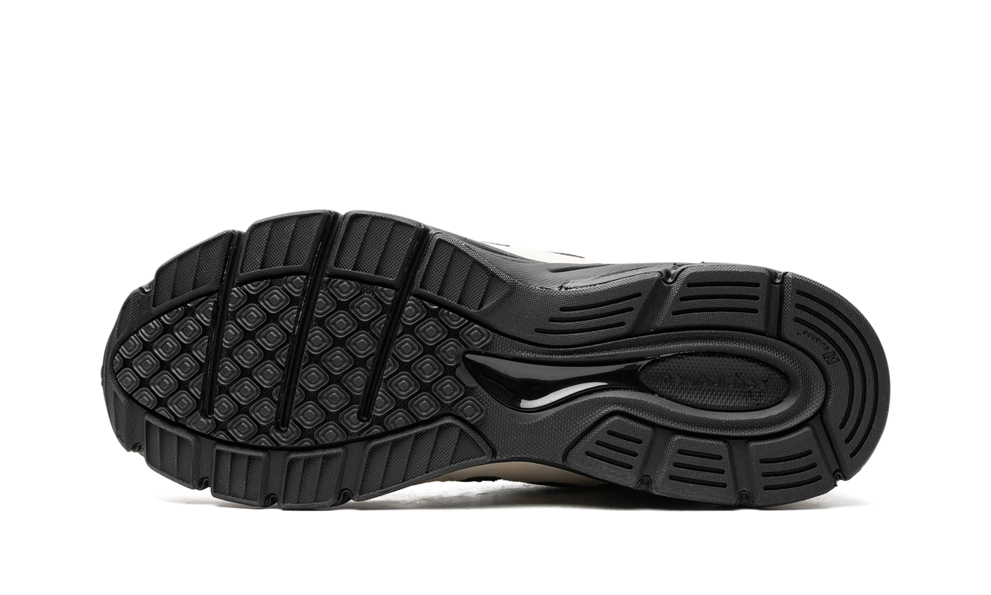 Suola esterna in gomma della New Balance 990v4 MiUSA Teddy Santis Macadamia Nut (U990GB4).