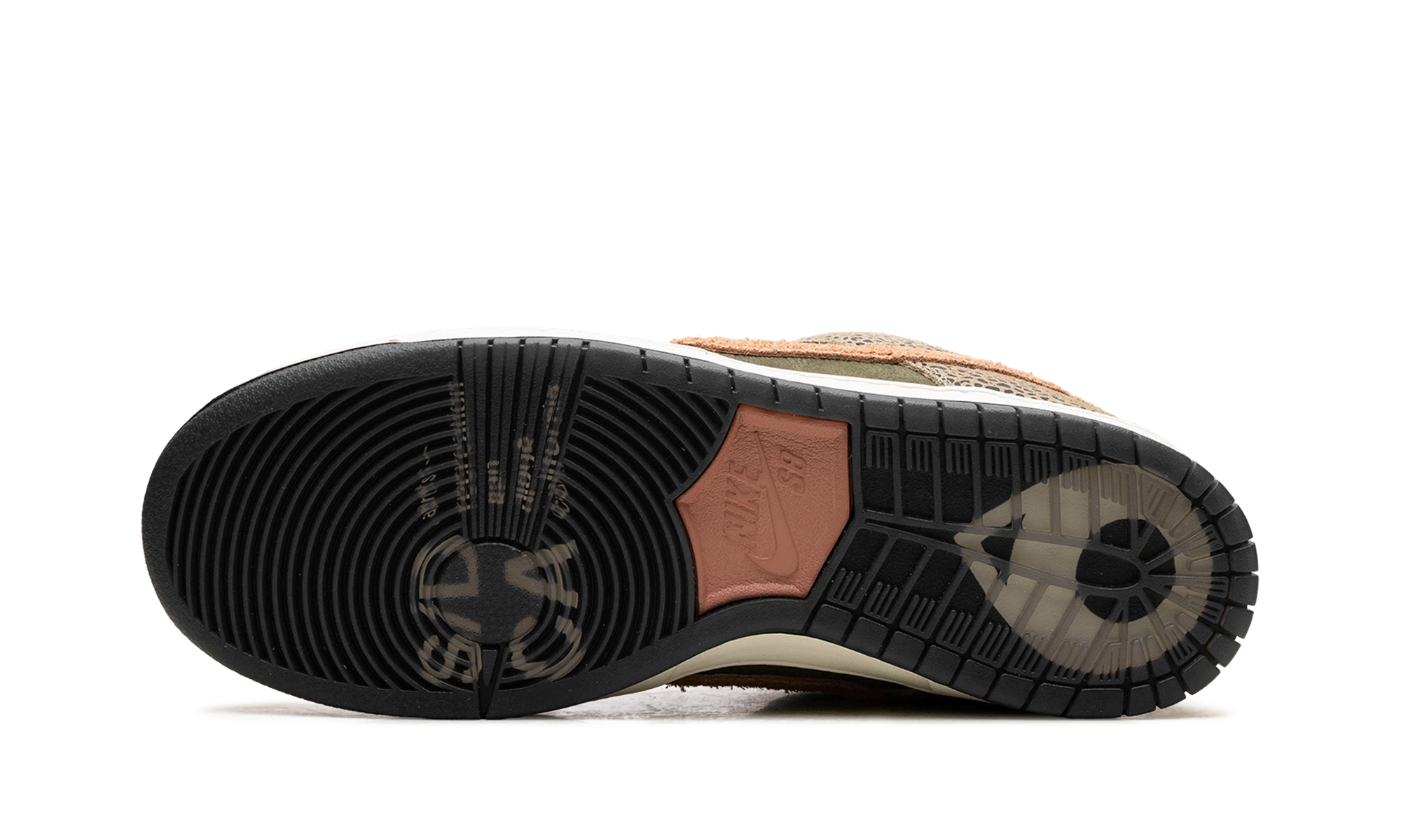 Outer rubber sole of the Nike SB Dunk Low Pro Arts-Rec (Special Box) ((Special Box) IH3211-200).