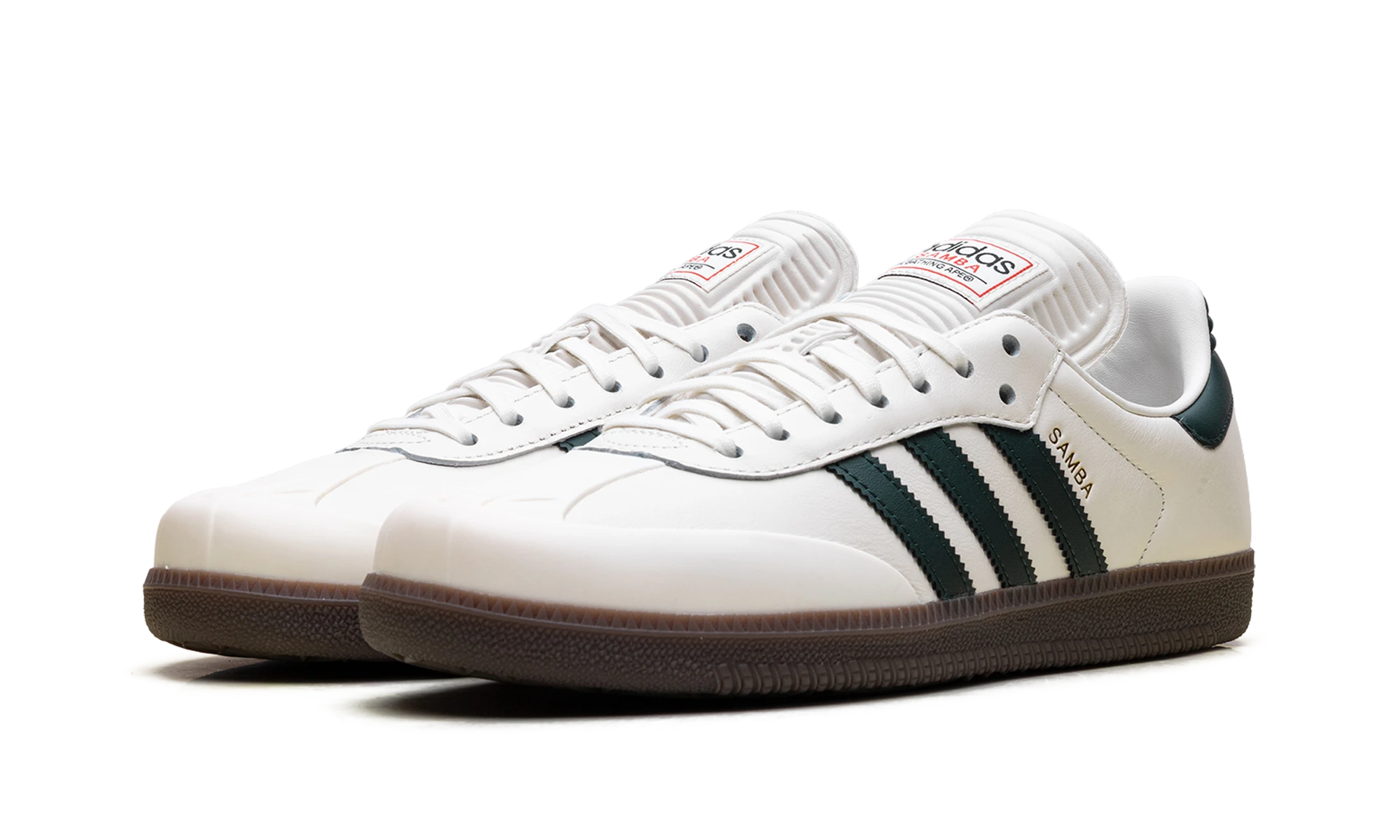 Detail of the inner side of the sneaker Adidas Samba Bape World Cup Pack White Forest (KJ8852) beige, blanc et marron.