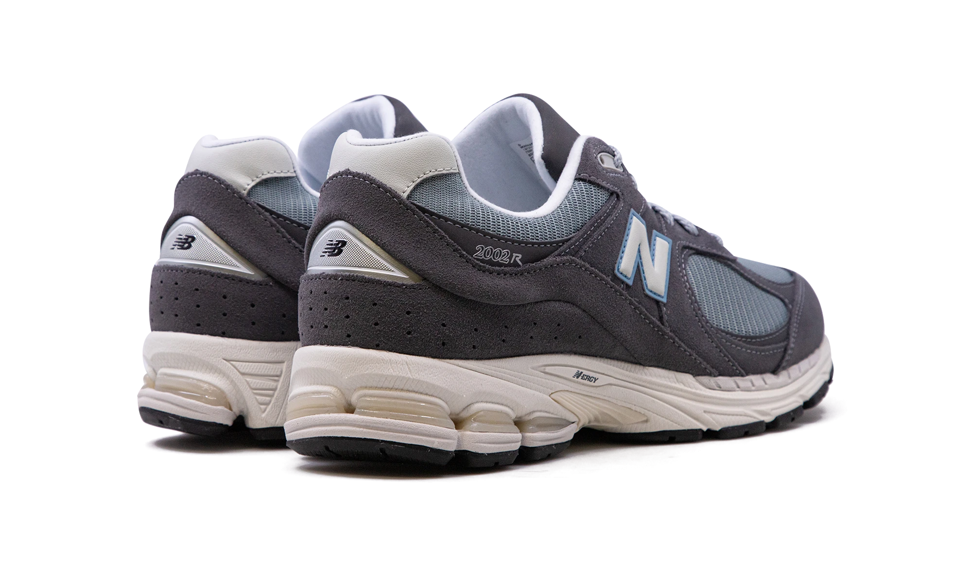 Pair of sneakers New Balance 2002R Magnent Lead (M2002RFB) brand new and authentic with original box.