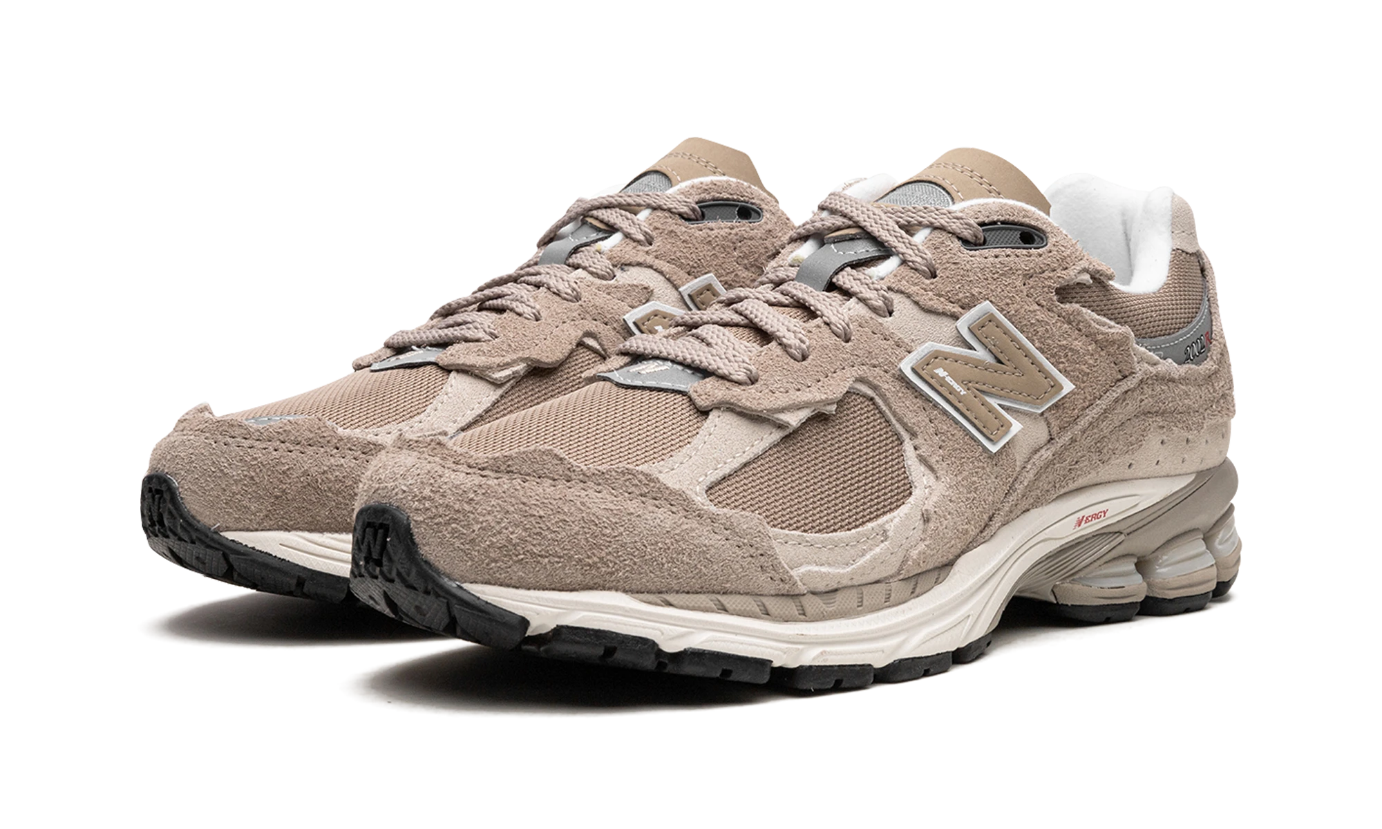 Detail of the inner side of the sneaker New Balance 2002R Protection Pack Driftwood (M2002RDL) multicolore.