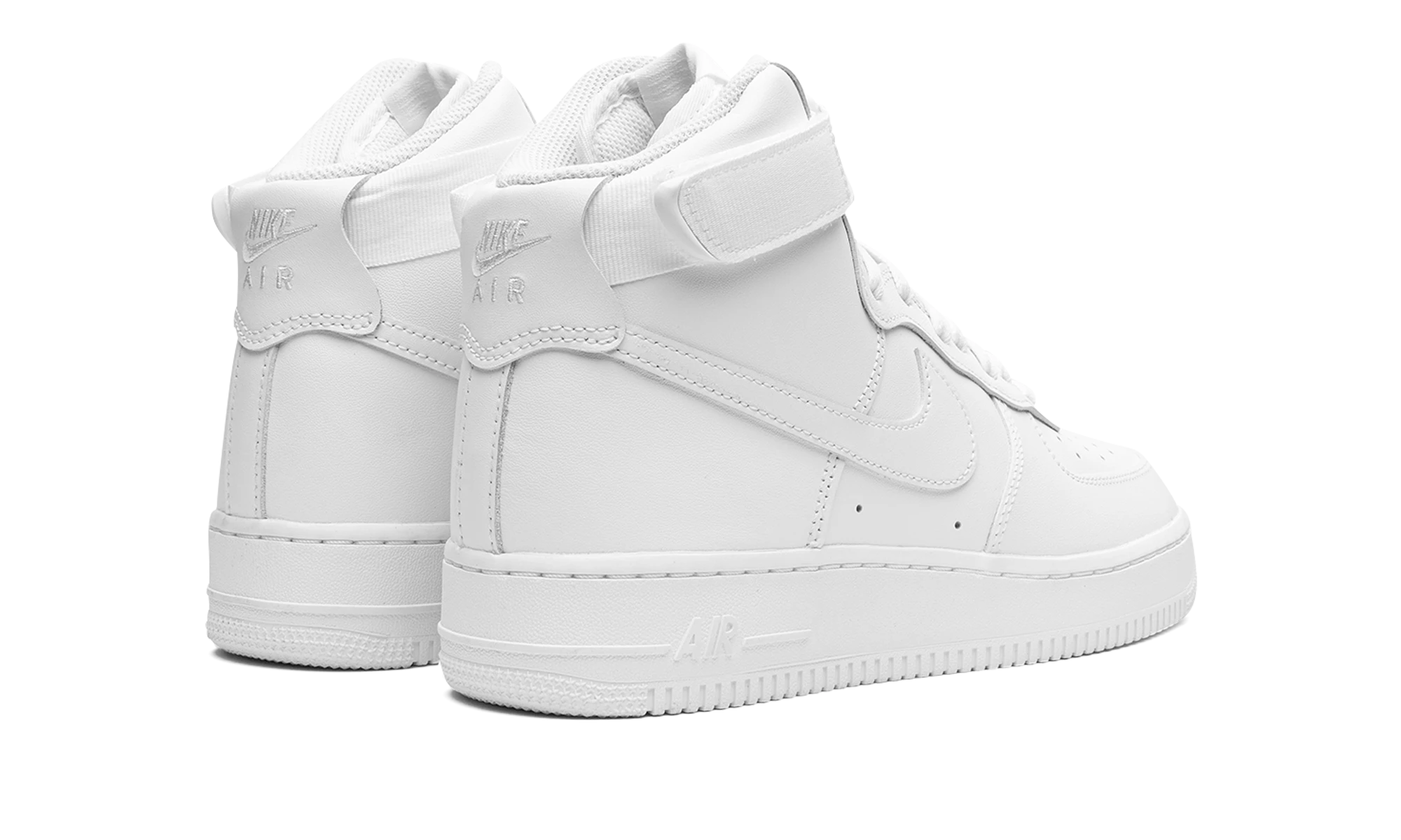 Pair of sneakers Nike Air Force 1 High Triple White (334031-105 / DD9624-100) brand new and authentic with original box.