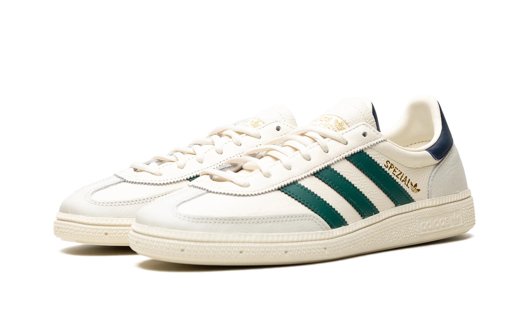Detail of the inner side of the sneaker Adidas Handball Spezial Chalk White Collegiate Green Night Indigo (JH5451) blanc, vert et bleu.