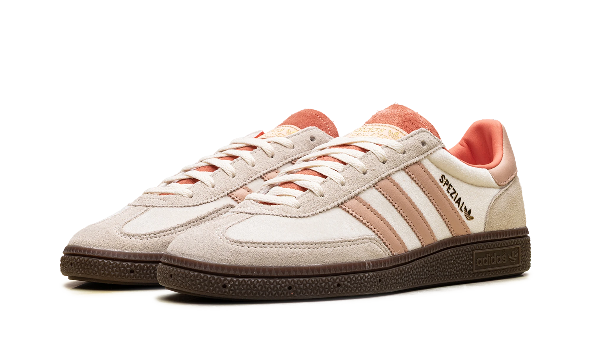 Detail of the inner side of the sneaker Adidas Handball Spezial Cream White Coral Velvet (JI2649) beige, blanc et rose.