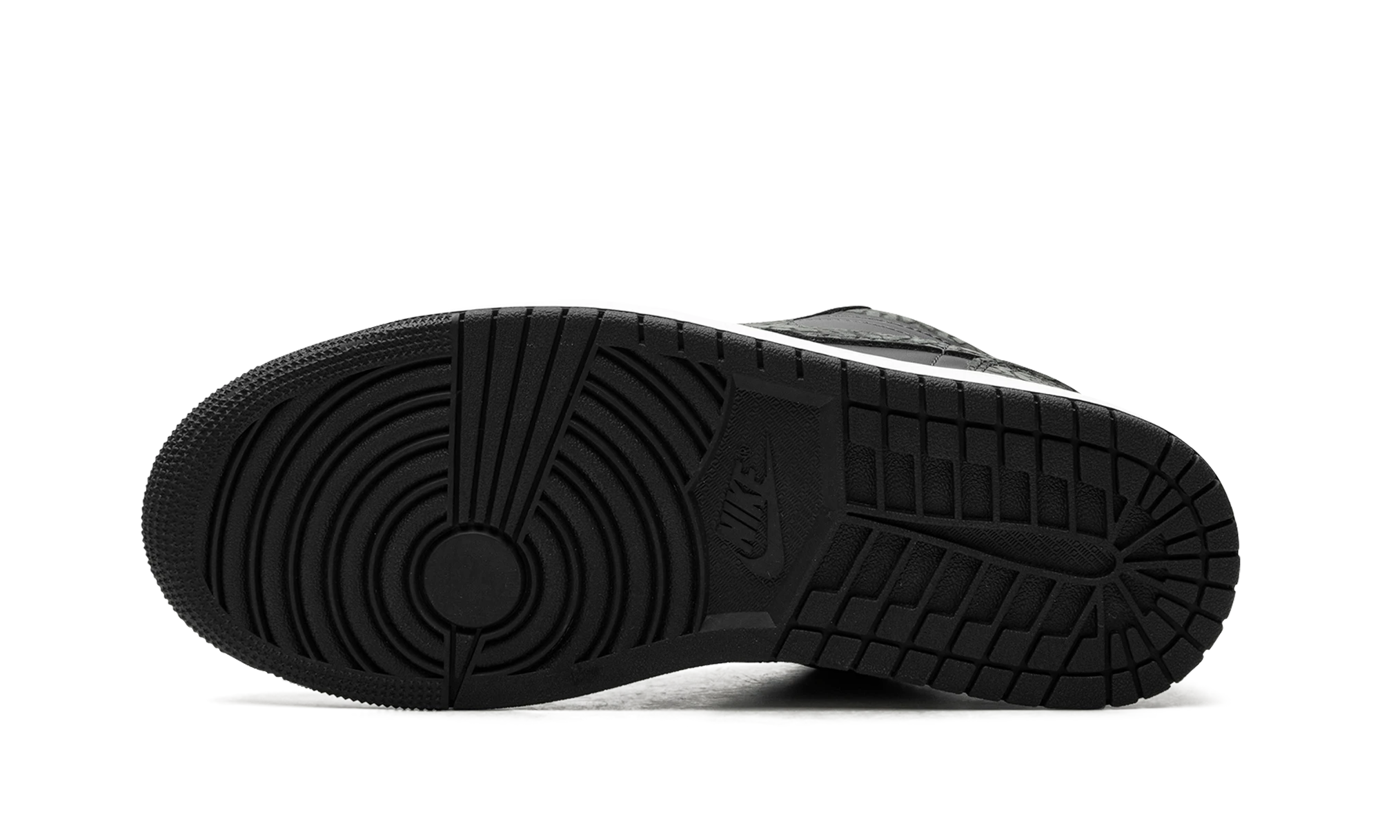 Außengummisohle des Air Jordan Jordan 1 Low SE Black Elephant (FB9907-001).