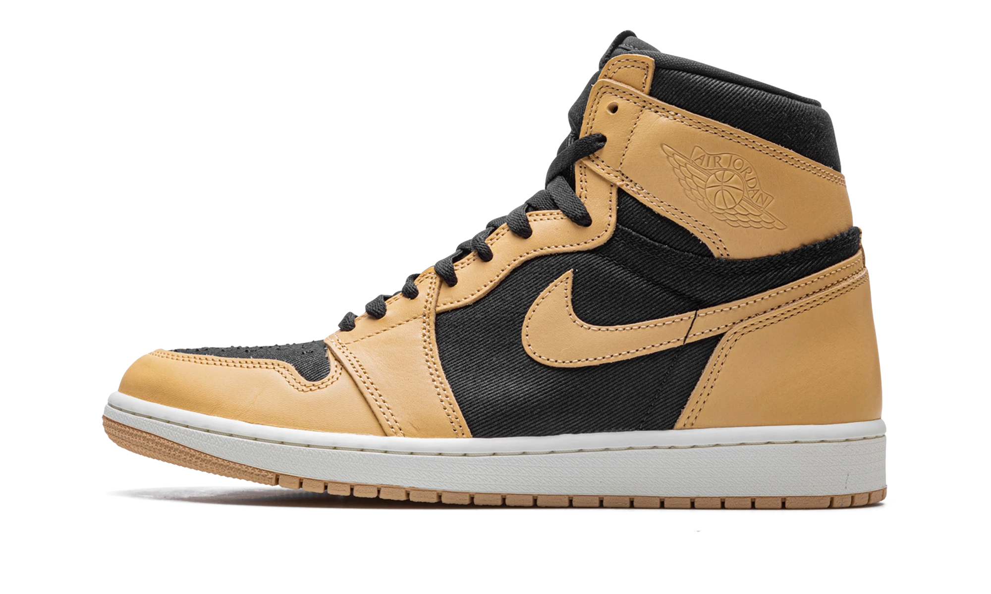 Air Jordan 1 Retro High OG Heirloom (555088-202) - side view