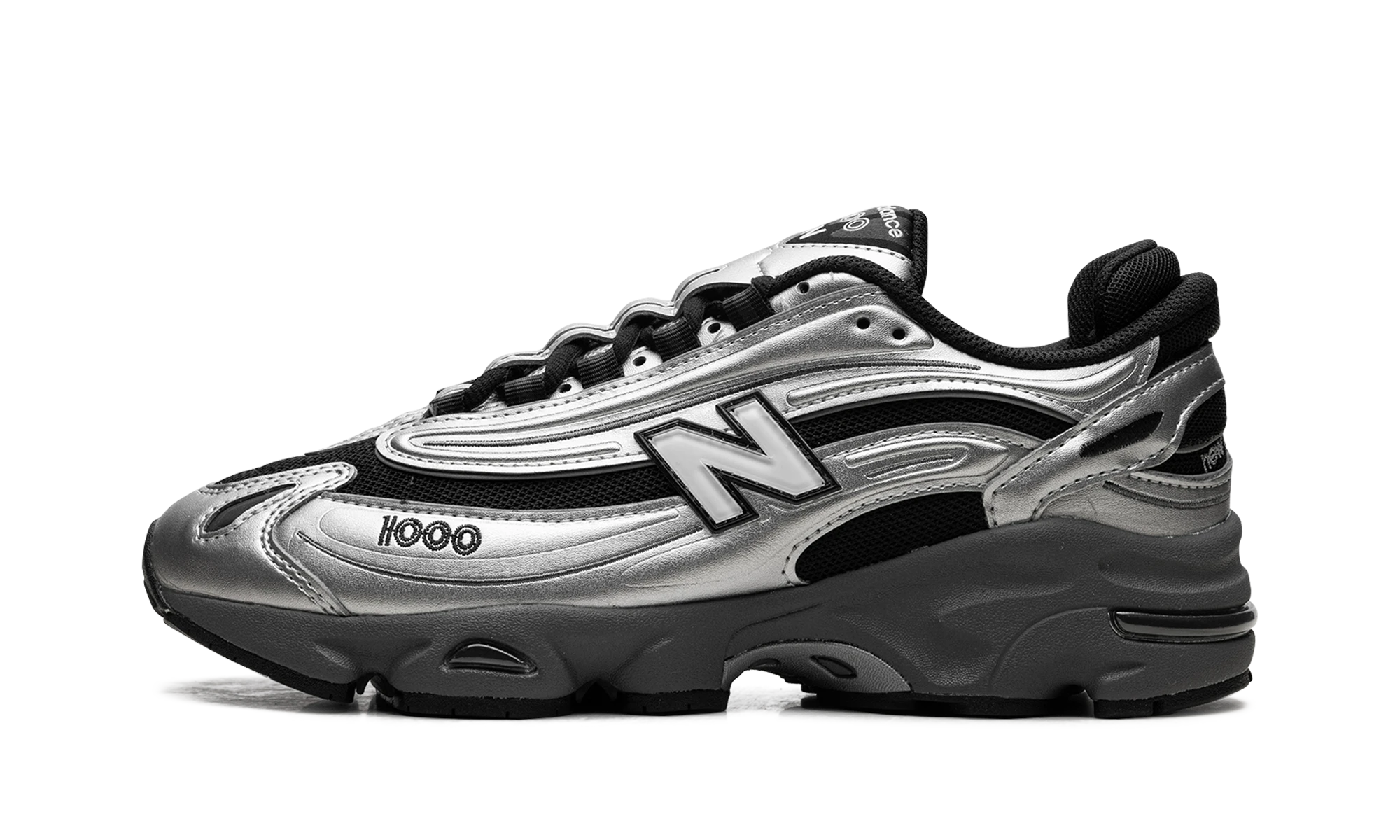 Sneaker New Balance 1000 Black Silver Metallic (M1000EGR) in leather black and silver — outer profile view.