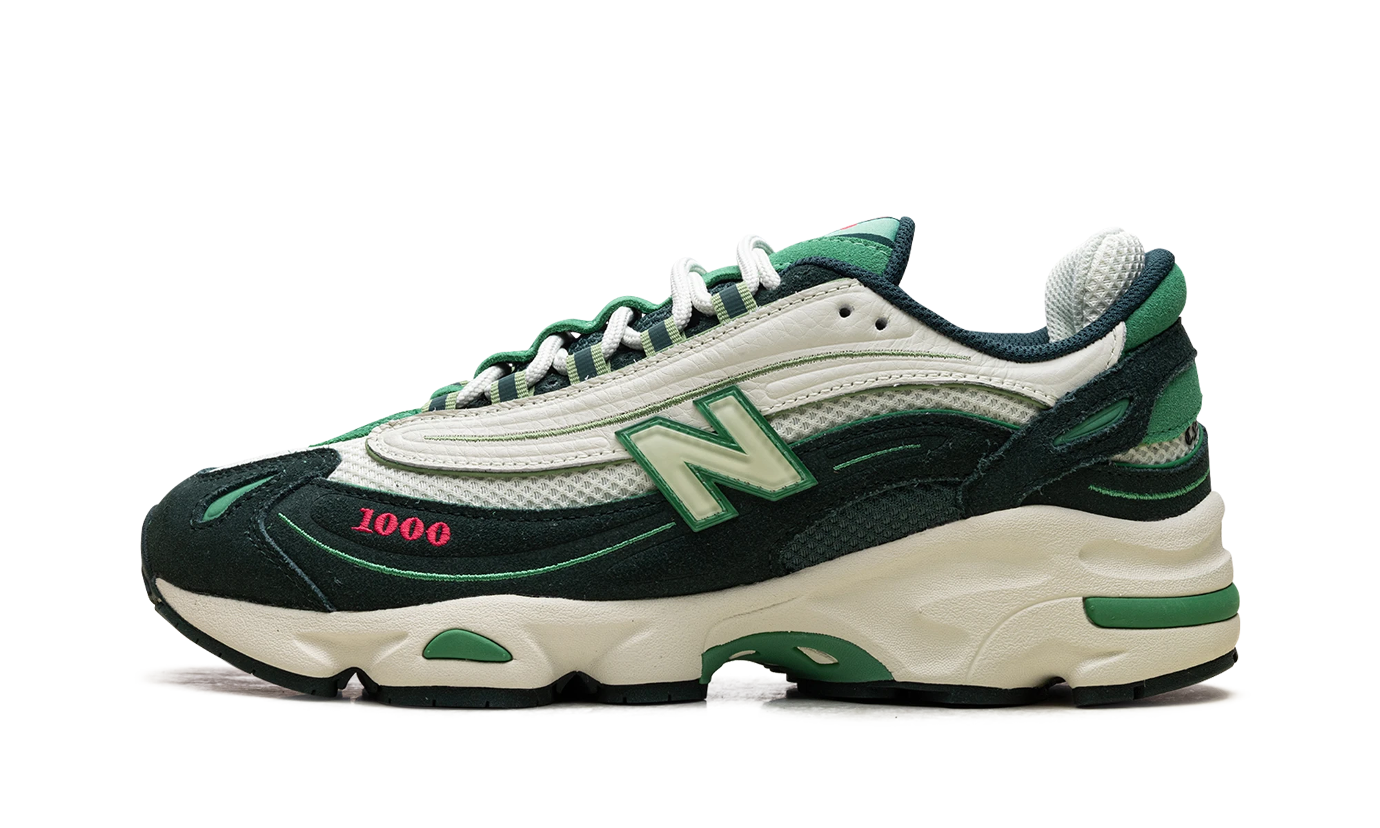 Tenisica New Balance 1000 Concepts Míle (M1000CN) od koža — pogled s vanjske strane.