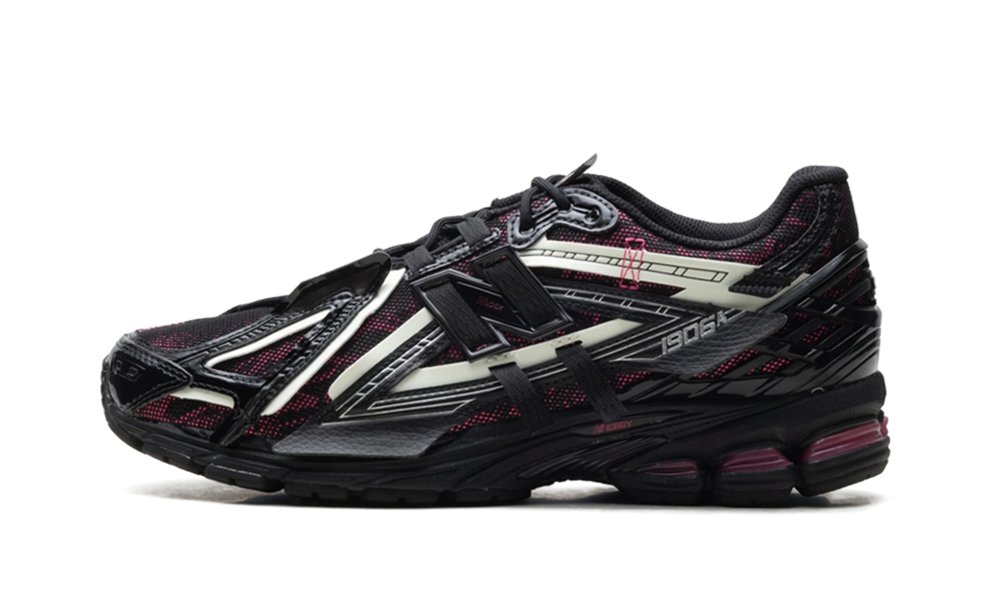 Sneaker New Balance 1906A Black Pink (U1906AD) in leather black, pink and white — outer profile view.
