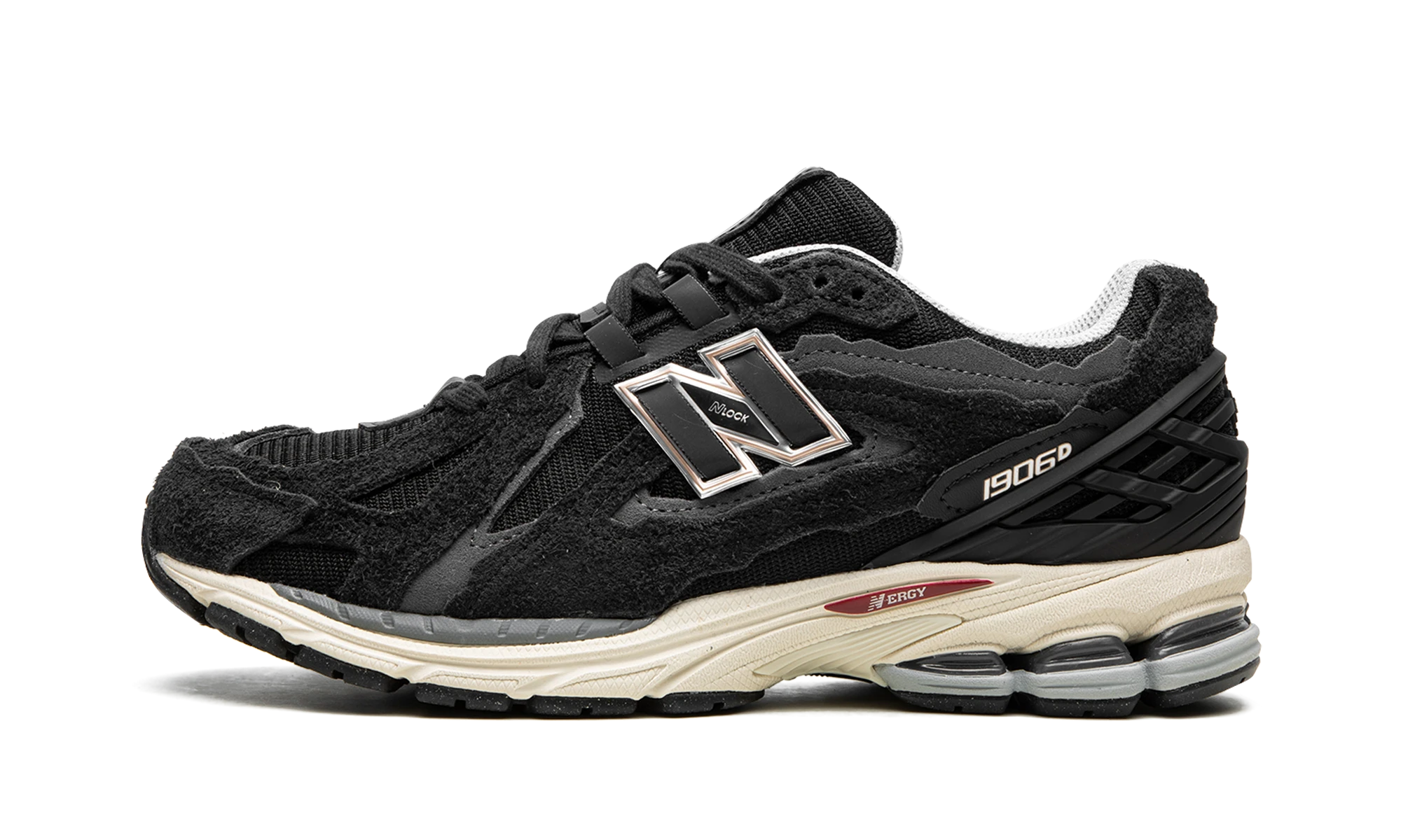 Sneaker New Balance 1906D Protection Pack Black (M1906DD) in leer zwart, zilver en goud — zijaanzicht.