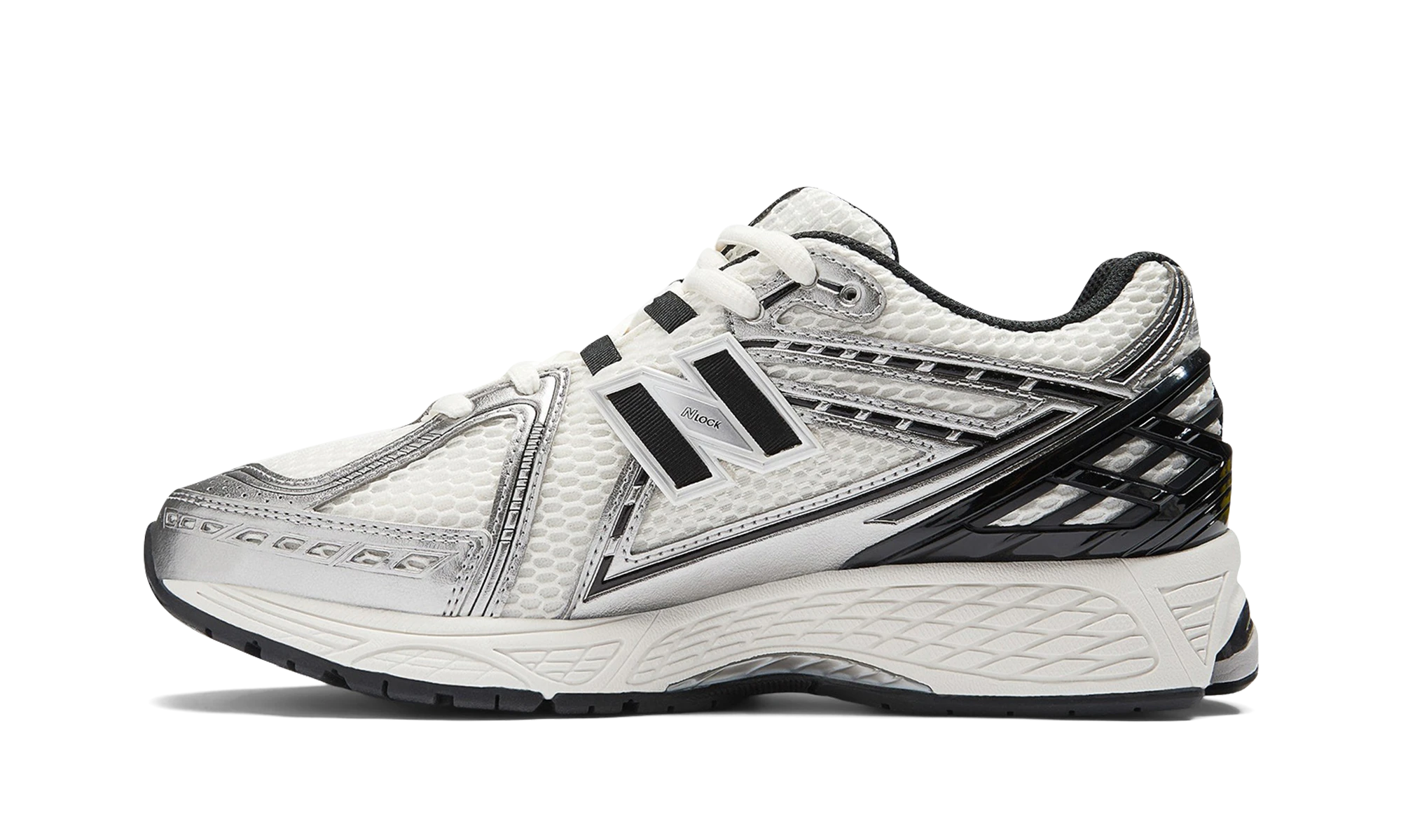 Sneaker New Balance 1906R Silver Black (M1906RER) in leather white, silver and black — outer profile view.