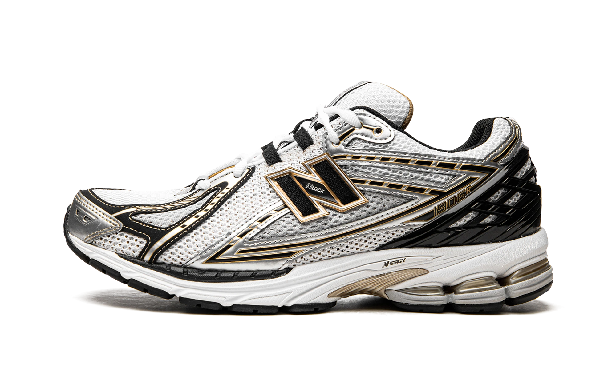 Sneaker New Balance 1906R White Metallic Gold (M1906RA) in leather silver, gold and black — outer profile view.