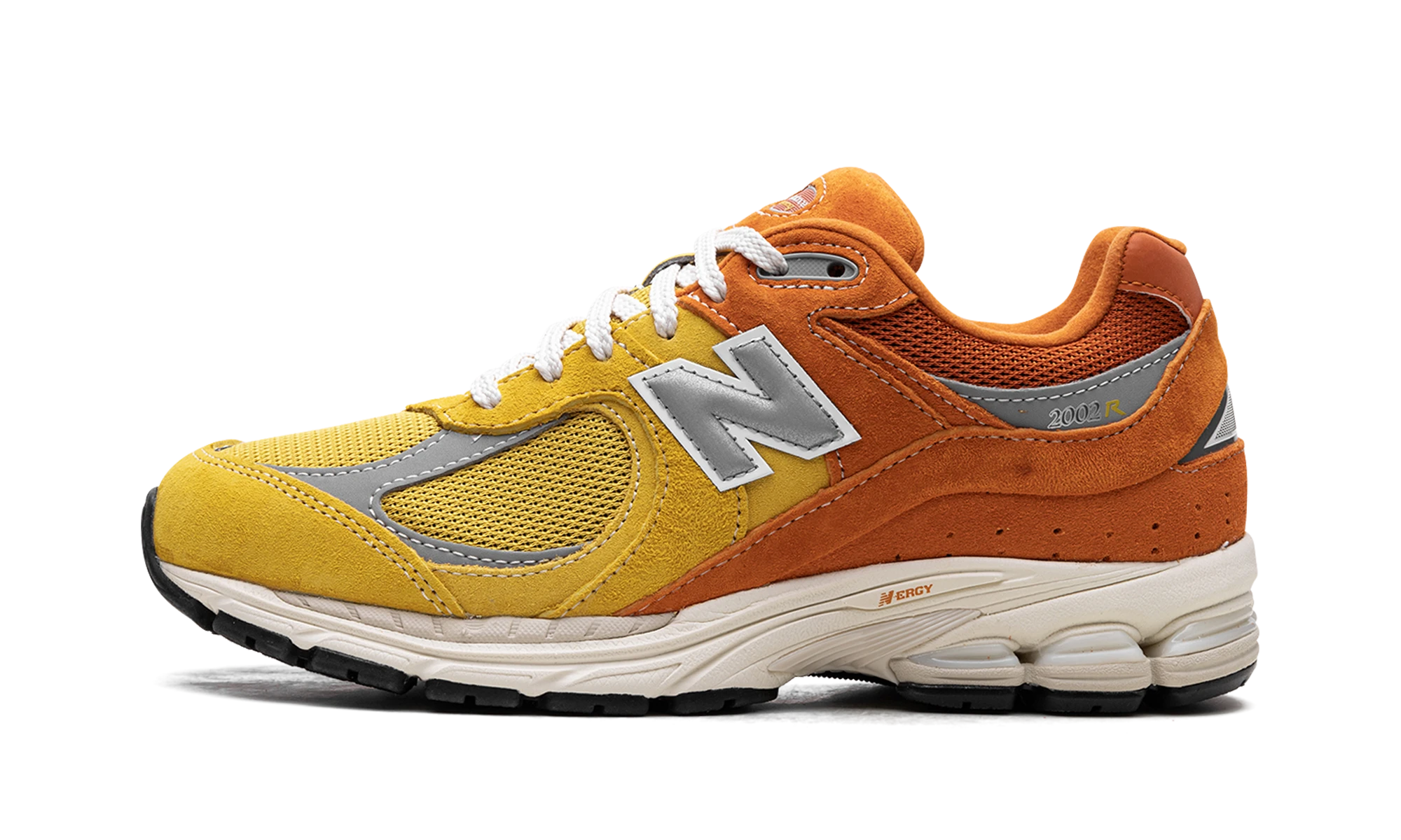 Sneaker New Balance 2002R Ginger Lemon (M2002RPA) in leather orange and grey — outer profile view.