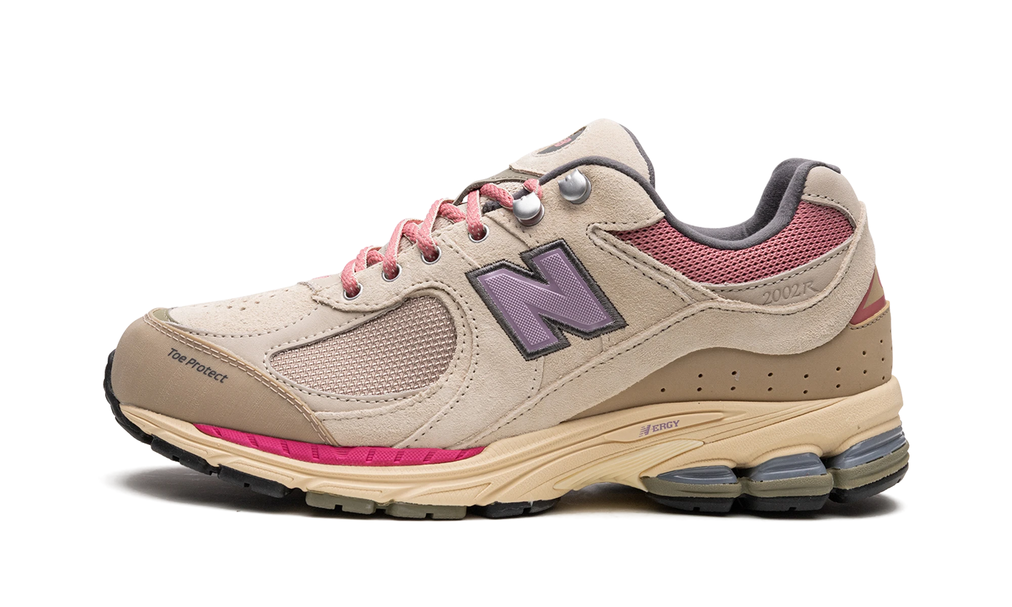 Sneaker New Balance 2002R Hiking Pack Beige (M2002RWL) in leather beige, purple and pink — outer profile view.
