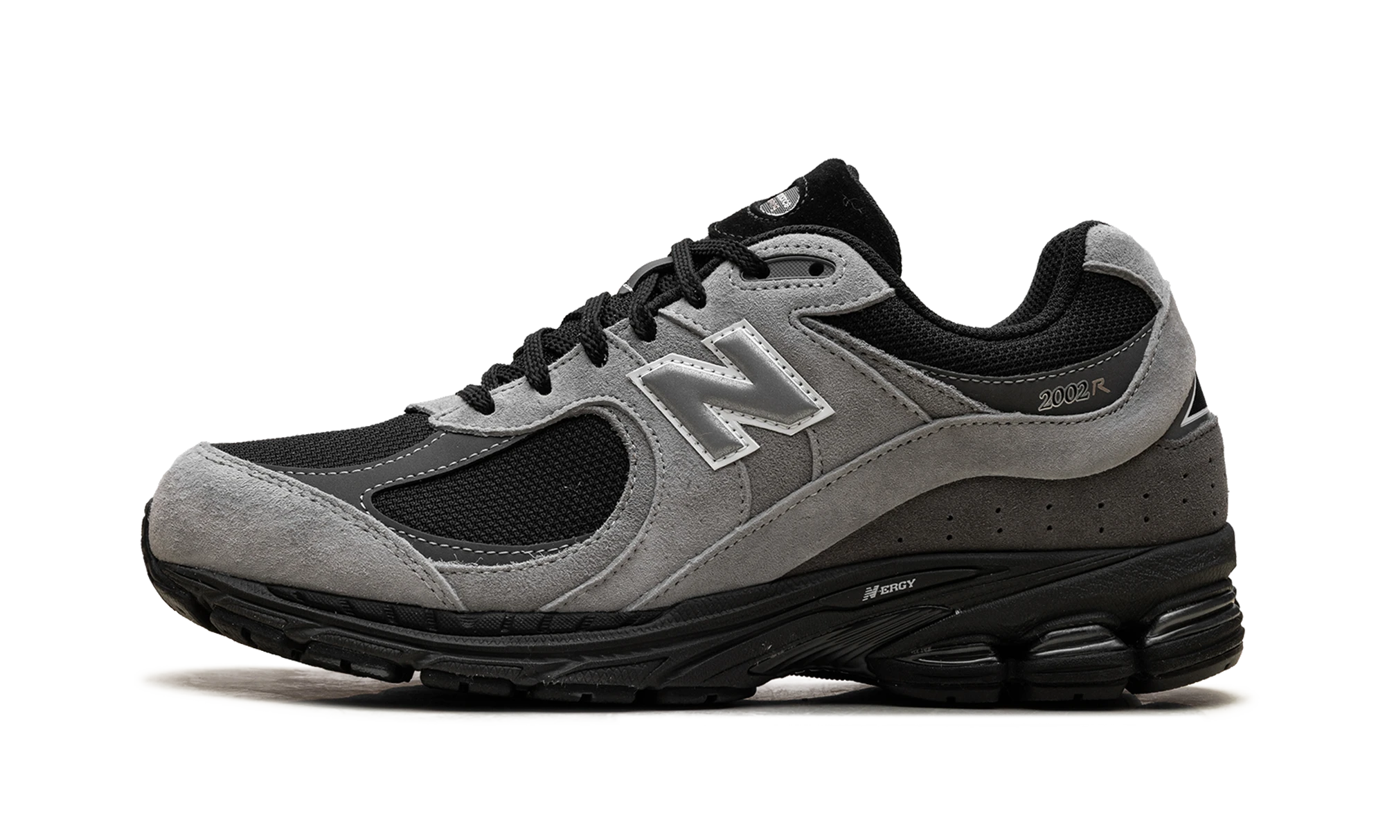 Sneaker New Balance 2002R Slate Grey Black Silver (U2002RM) in leather grey, black and silver — outer profile view.