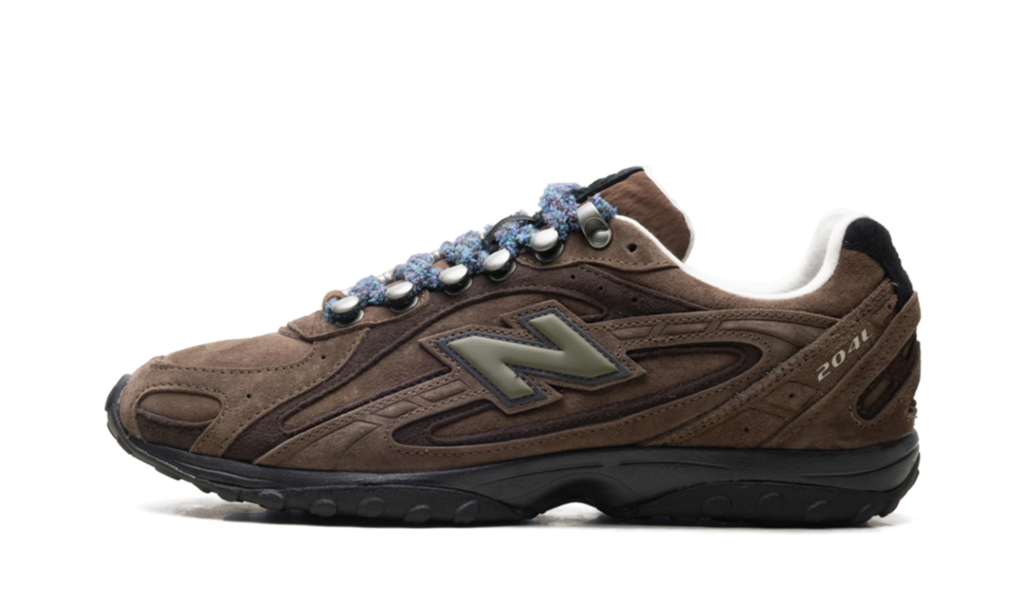 Sneaker New Balance 204L Basketcase Beef & Broccoli in leather brown, green and black, available in Europe — outer profile view.