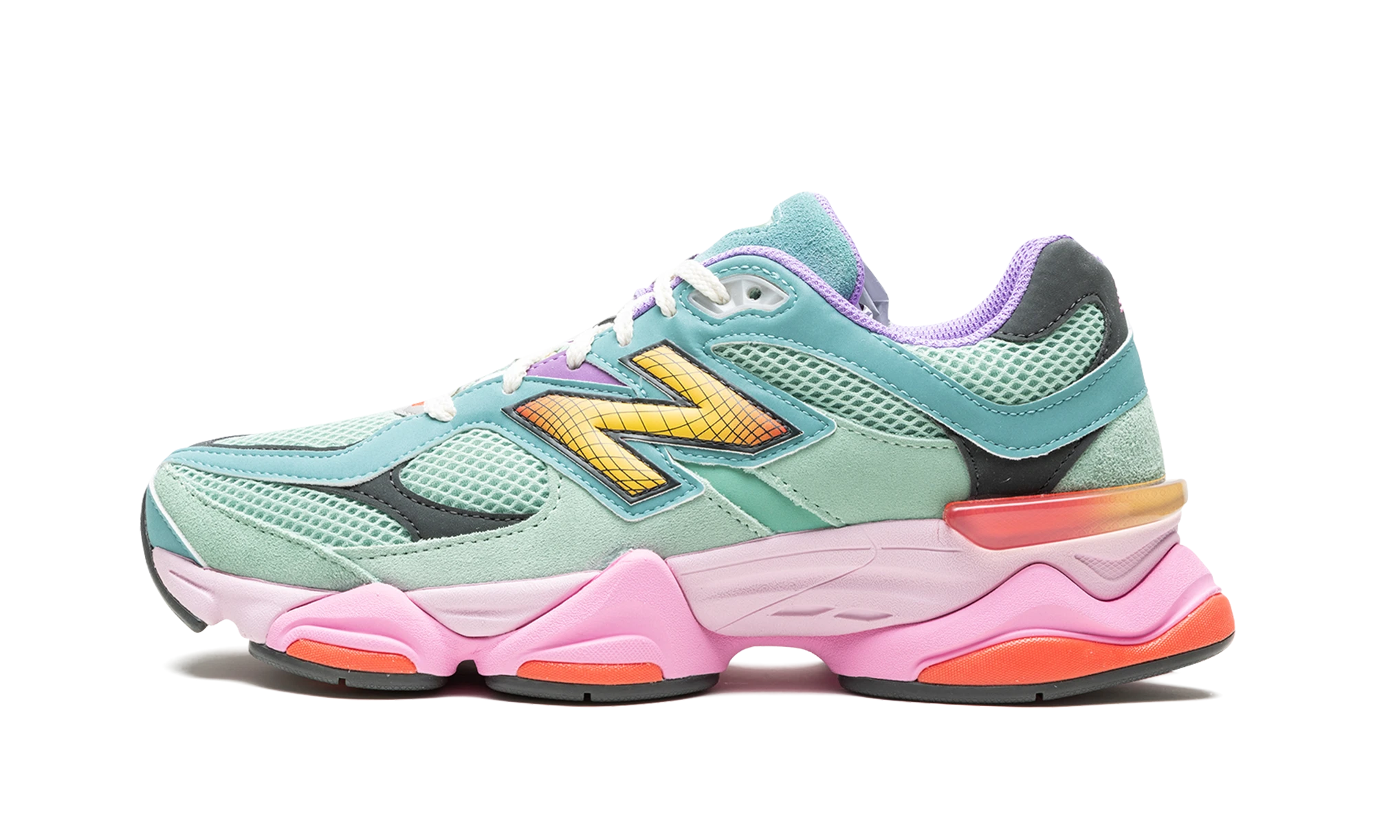 Sneaker New Balance 9060 Warped Multi-Color (U9060WRB) in leer groen en rood — zijaanzicht.