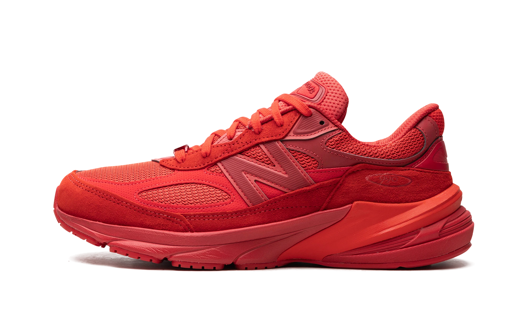 Sneaker New Balance 990v6 MiUSA Joe Freshgoods Paris Red (U990JF6) in leather red — outer profile view.