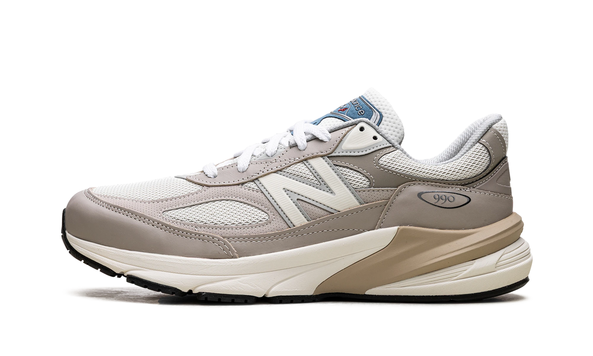 Sneaker New Balance 990v6 MiUSA Teddy Santis Light Mushroom Moonrock (U990MM6) in leather beige — outer profile view.