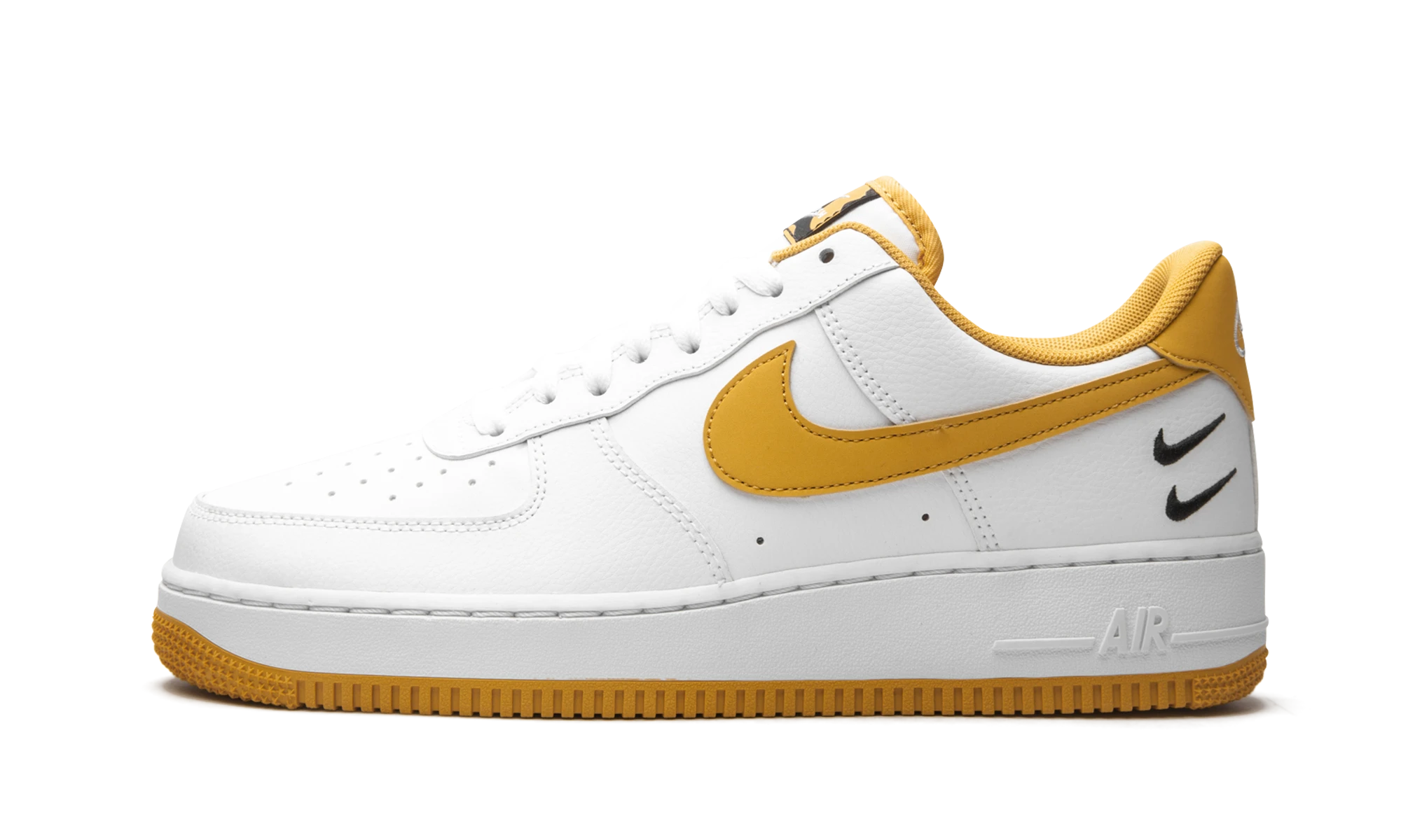 Sneaker Nike Air Force 1 Low '07 LV8 White Light Ginger in leather white and black, available in Europe — outer profile view.