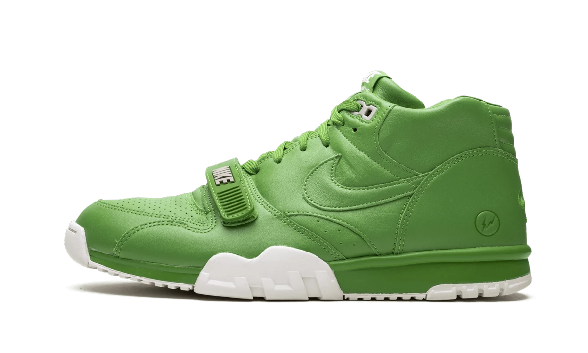 Sneaker Nike Air Trainer 1 Fragment Chlorophyll in leather white, available in Europe — outer profile view.