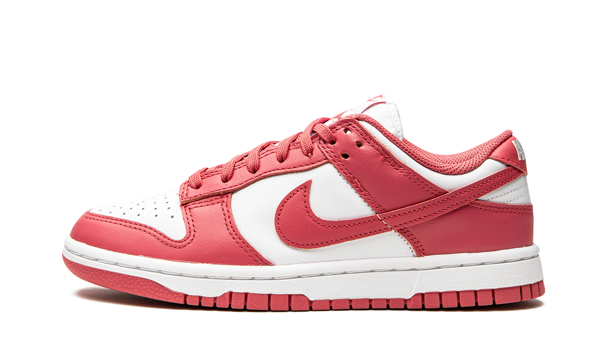 Sneaker Nike Dunk Low Archeo Pink (DD1503-111) in leather white and pink — outer profile view.