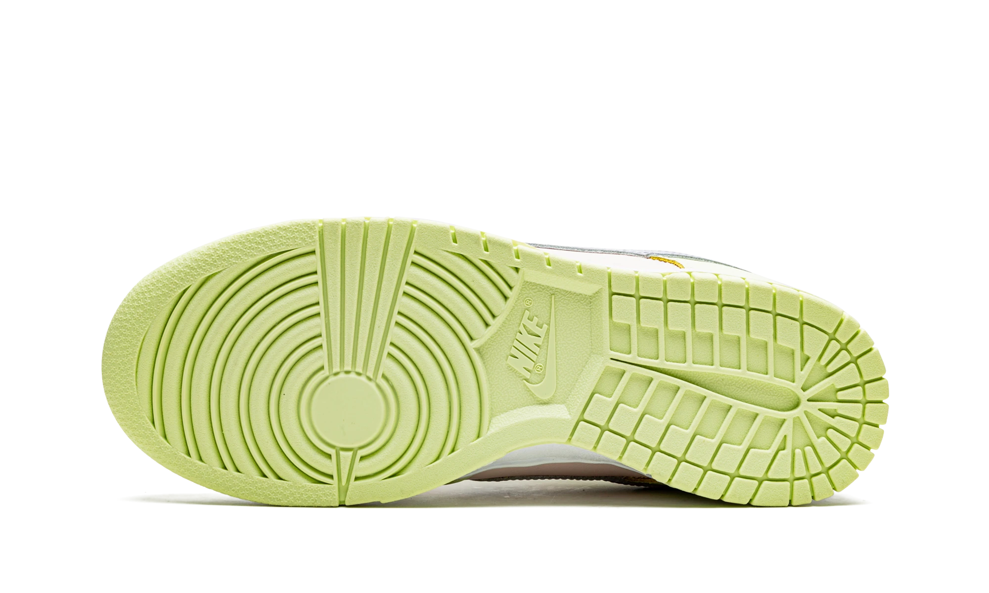 Outer rubber sole of the Nike Dunk Low Lime Ice (DD1503-600).