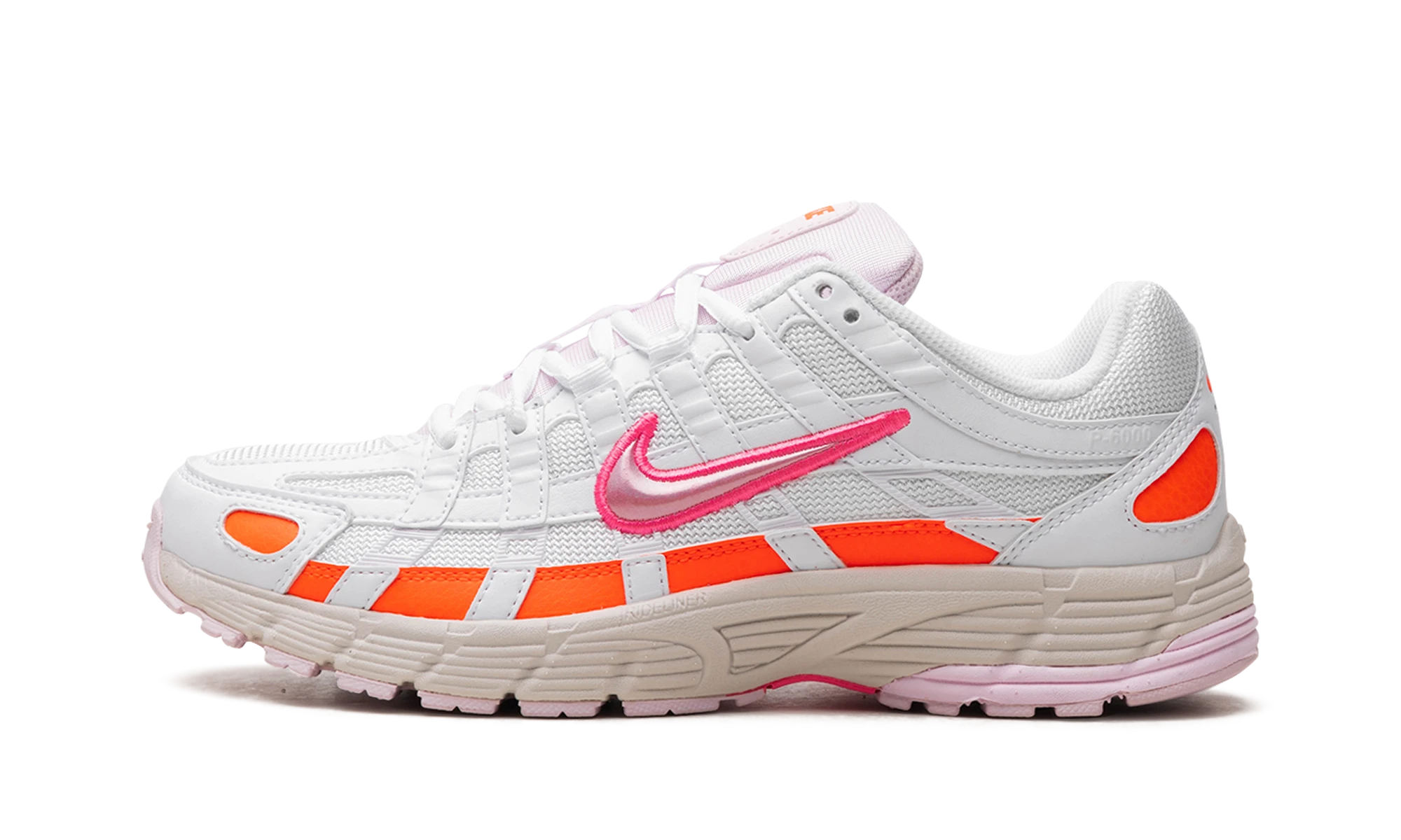 Sneaker Nike P-6000 Digital Pink Crimson in leather white, pink and red, available in Europe — outer profile view.