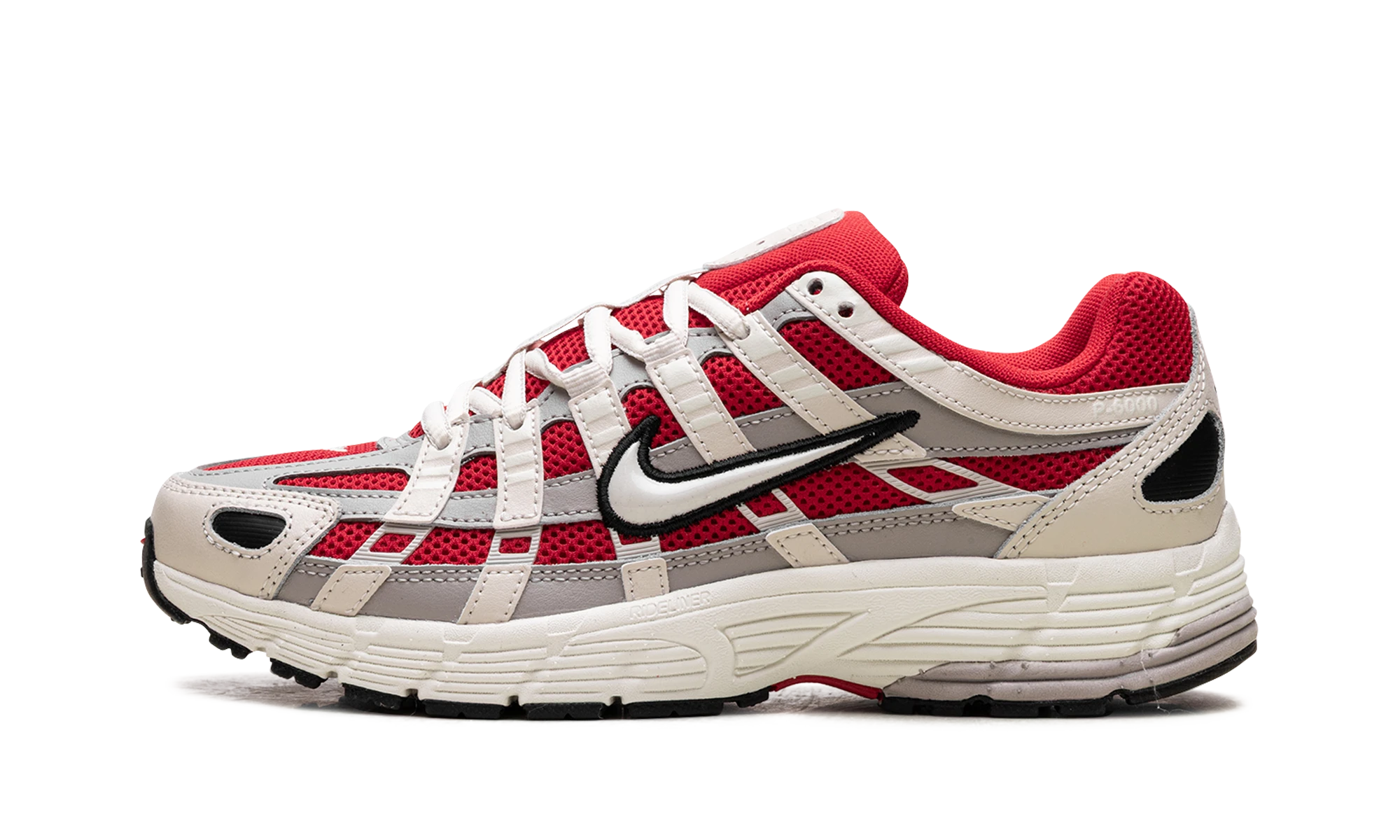 Sneaker Nike P-6000 Soft Pearl University Red in leather white, red and black, available in Europe — outer profile view.