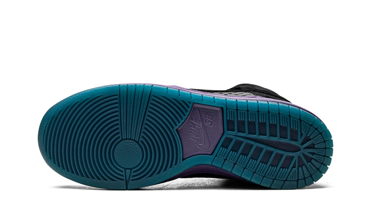 Nike SB Dunk High Black Grape (313171-027) | Buy at MNR Sneakers