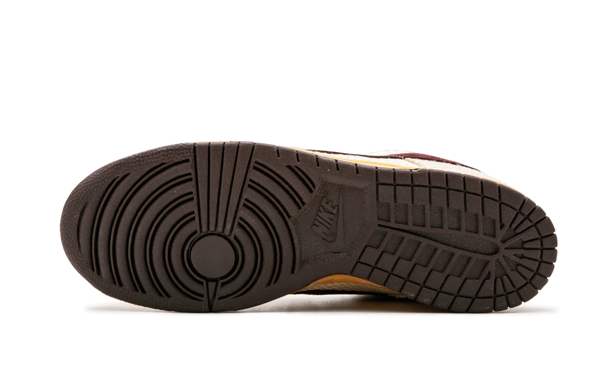 Nike SB Dunk Low Red Mahogany (304292-761) - sole