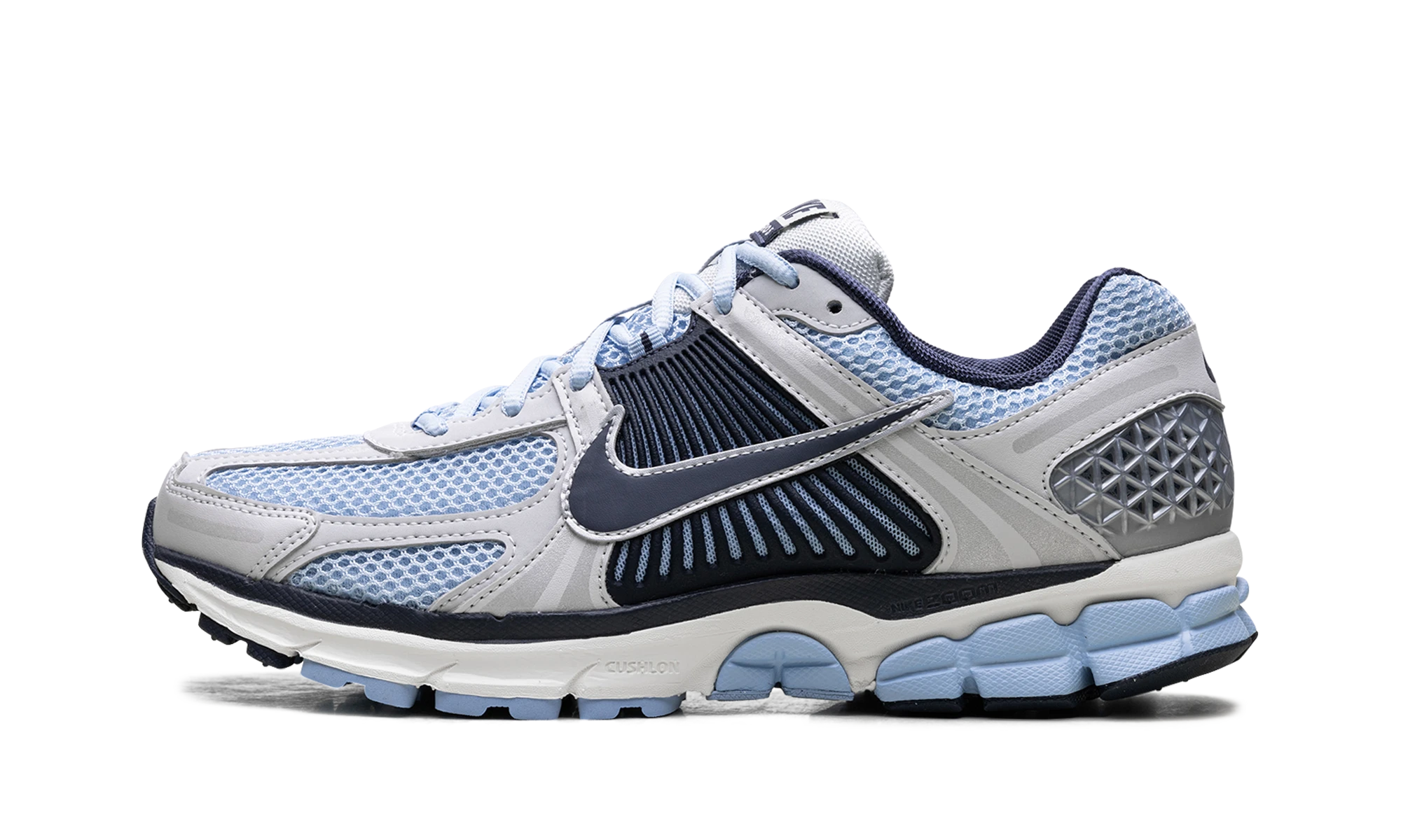 Sneaker Nike Zoom Vomero 5 Psychic Blue (FB9149-402) in leather blue, grey and white — outer profile view.