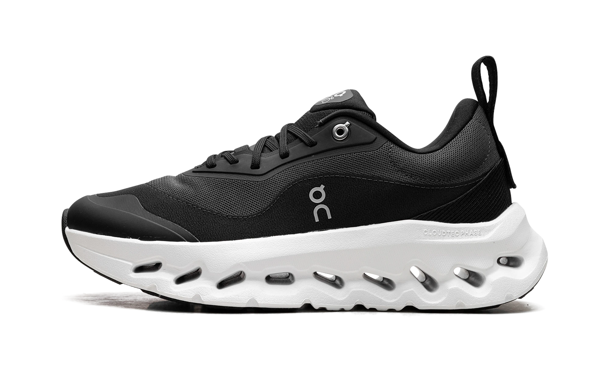 Detail of the inner side of the sneaker On Running Cloudtilt 2 LOEWE Black noir.