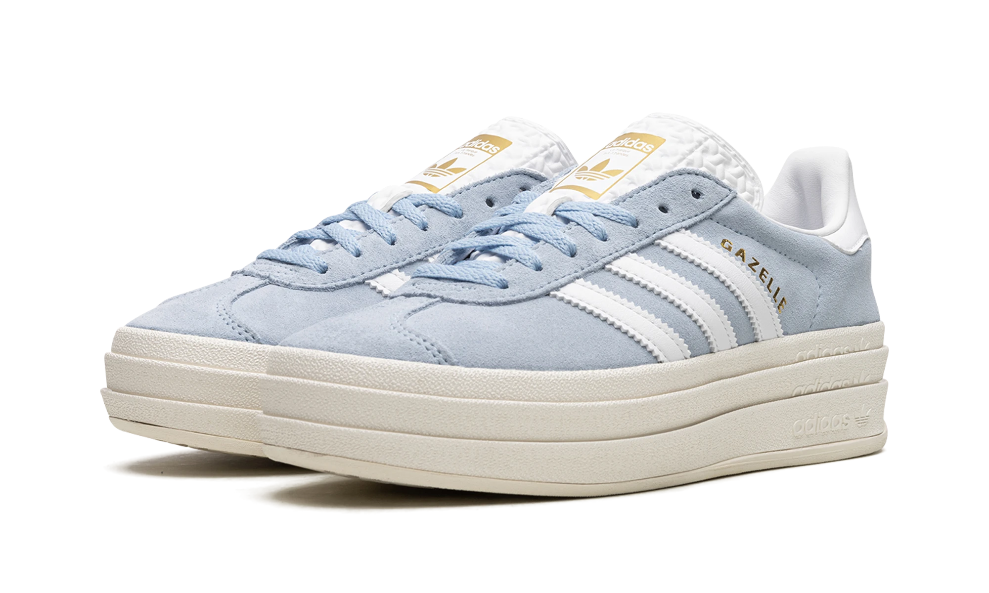 Detail of the inner side of the sneaker Adidas Gazelle Bold Clear Sky (ID6991) blanc et or.