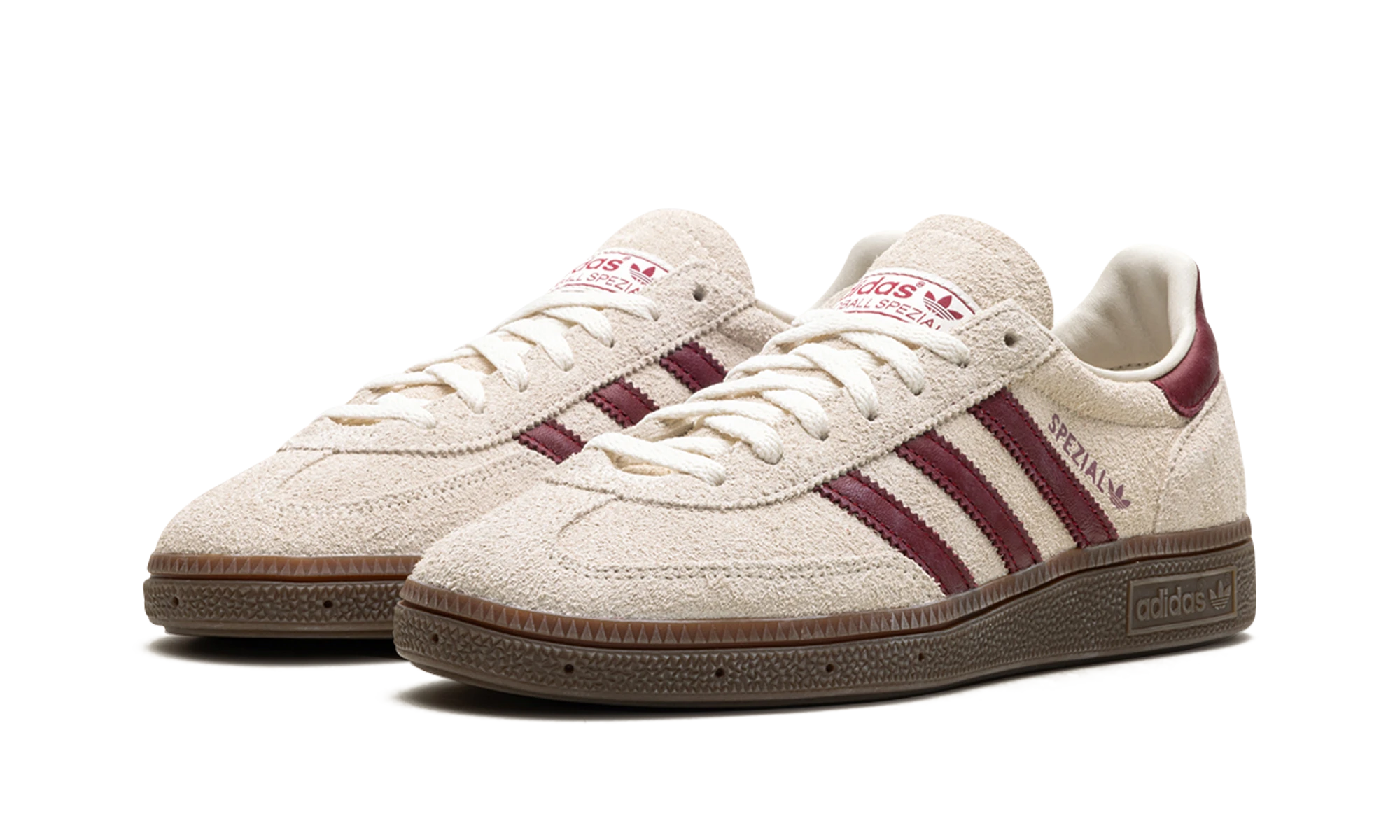 Detail of the inner side of the sneaker Adidas Handball Spezial Off White Collegiate Burgundy (JH8699) blanc et marron.
