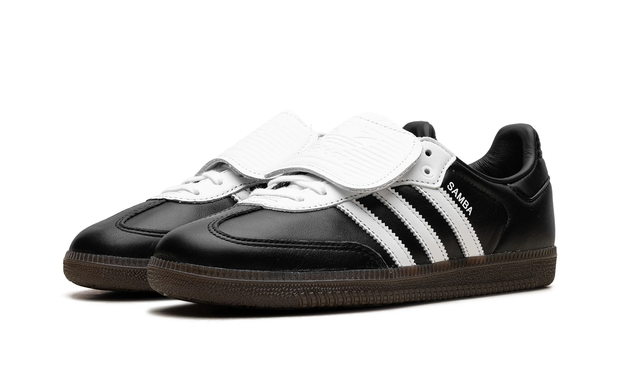 Detail der Innenseite des sneaker Adidas Samba LT Core Black Cloud White (JI3200) noir, blanc et marron.