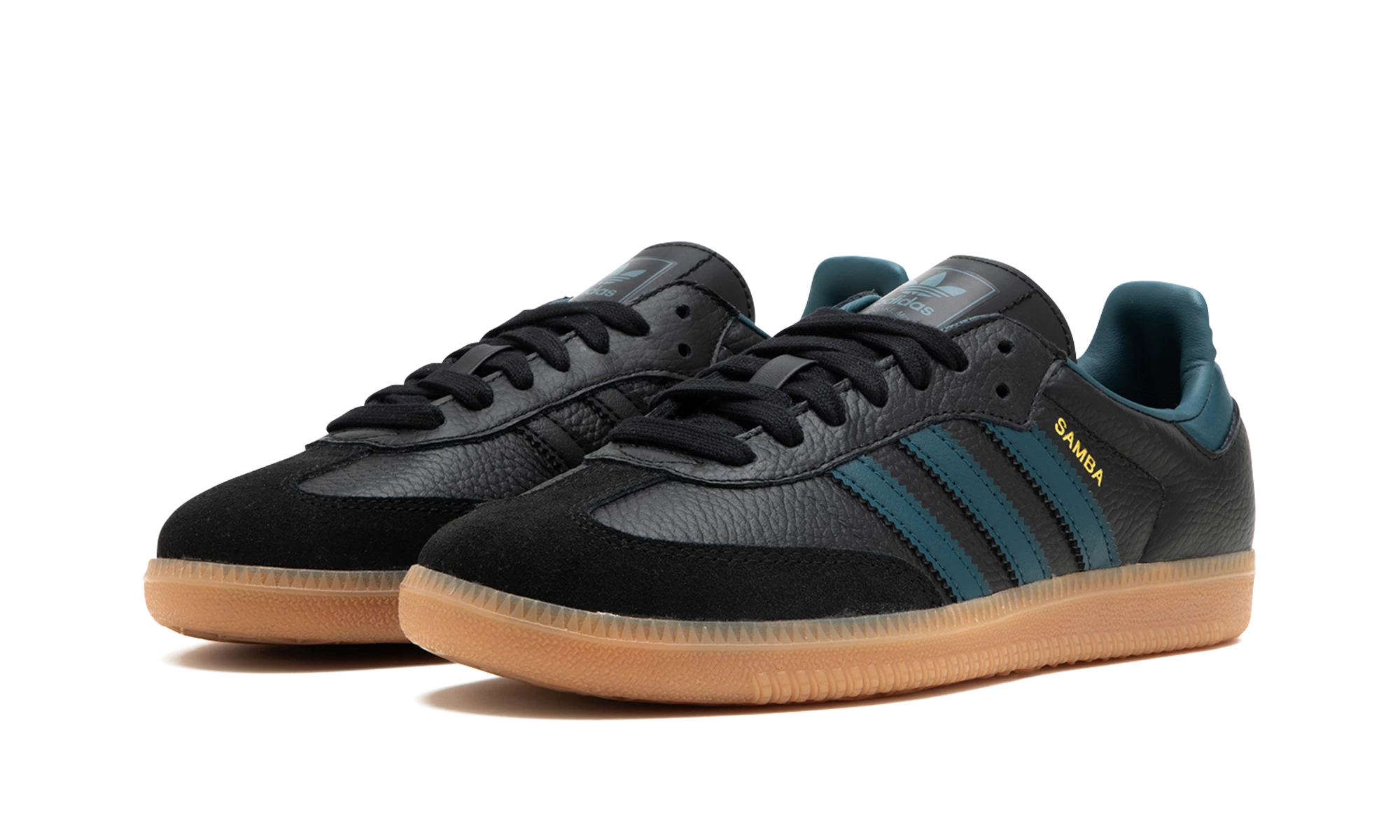 Detail of the inner side of the sneaker Adidas Samba OG Black Arctic Night Gum (IG5931) noir et marron.