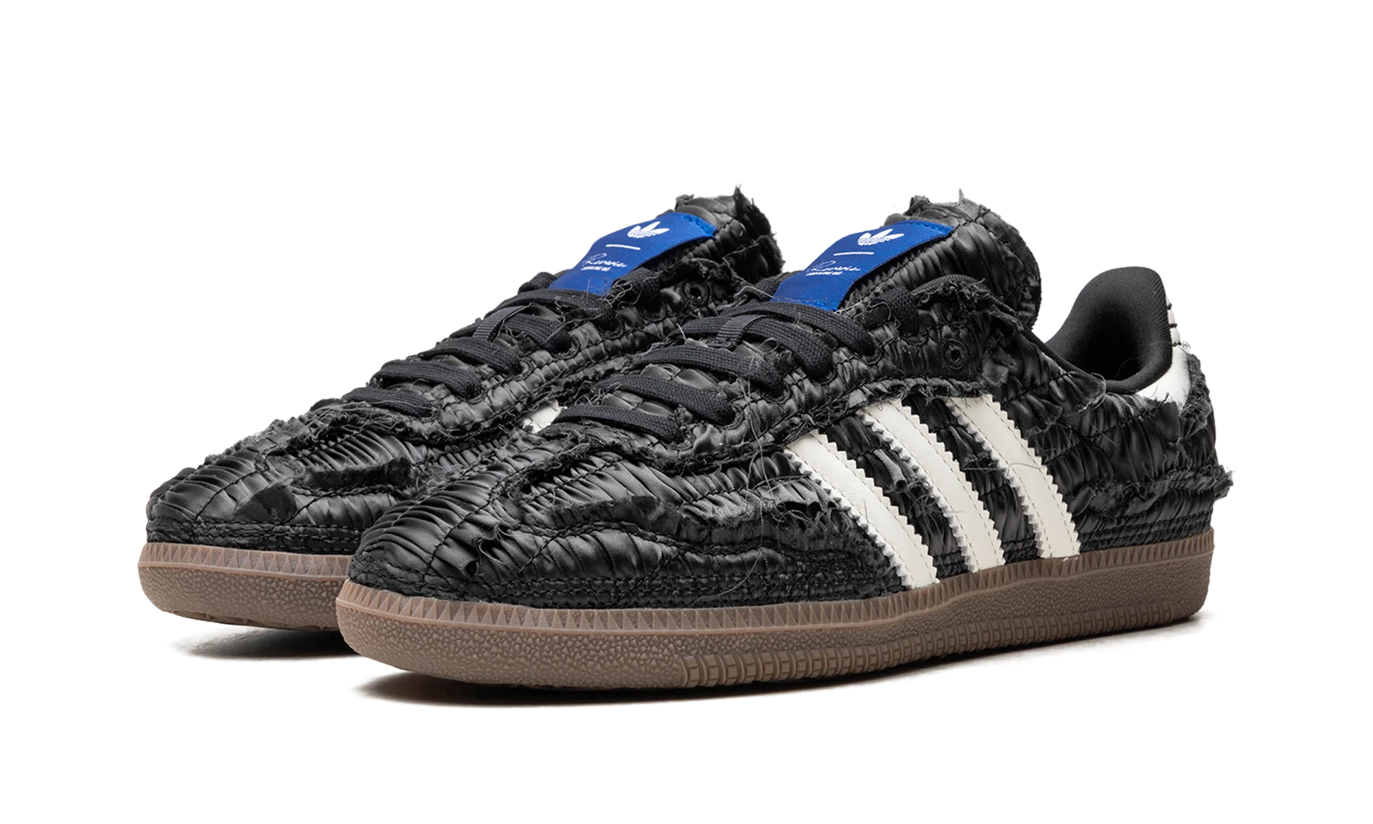 Dettaglio del lato interno della scarpa Adidas Samba Reverie by Caroline Hú CLOT Black (JQ4749) noir, blanc et marron.