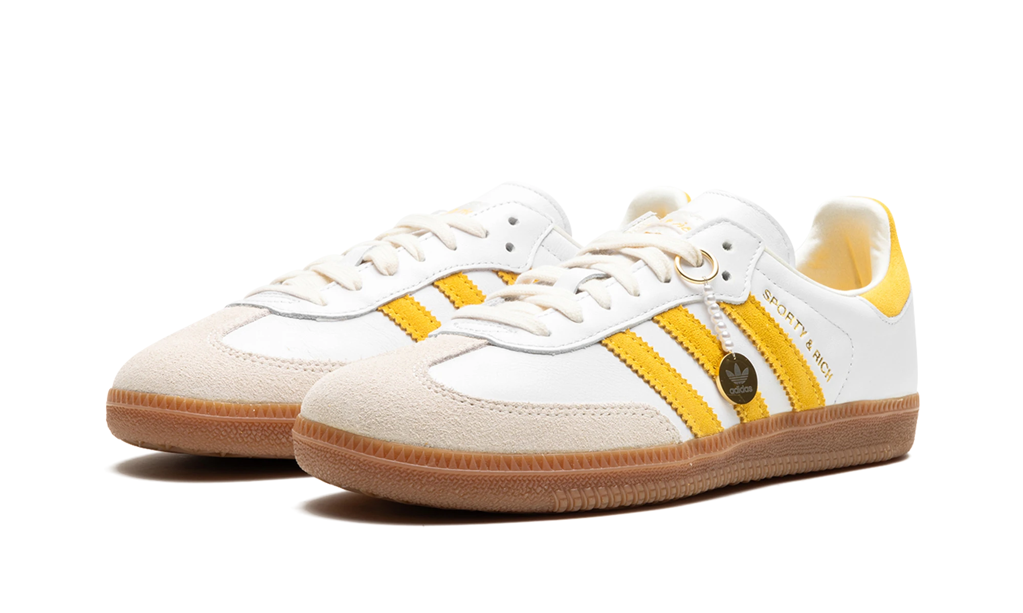 Dettaglio del lato interno della scarpa Adidas Samba Sporty & Rich White Bold Gold (IF5661) blanc, or et beige.