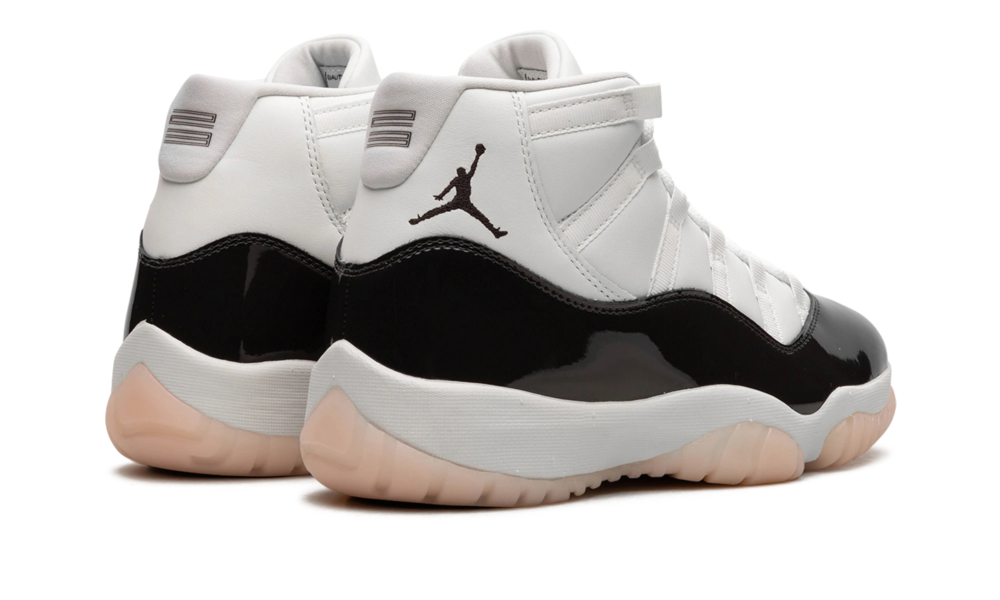 Pereche de sneakersi Air Jordan Jordan 11 Retro Neapolitan (AR0715-101) – noi și autentice cu cutie originală.