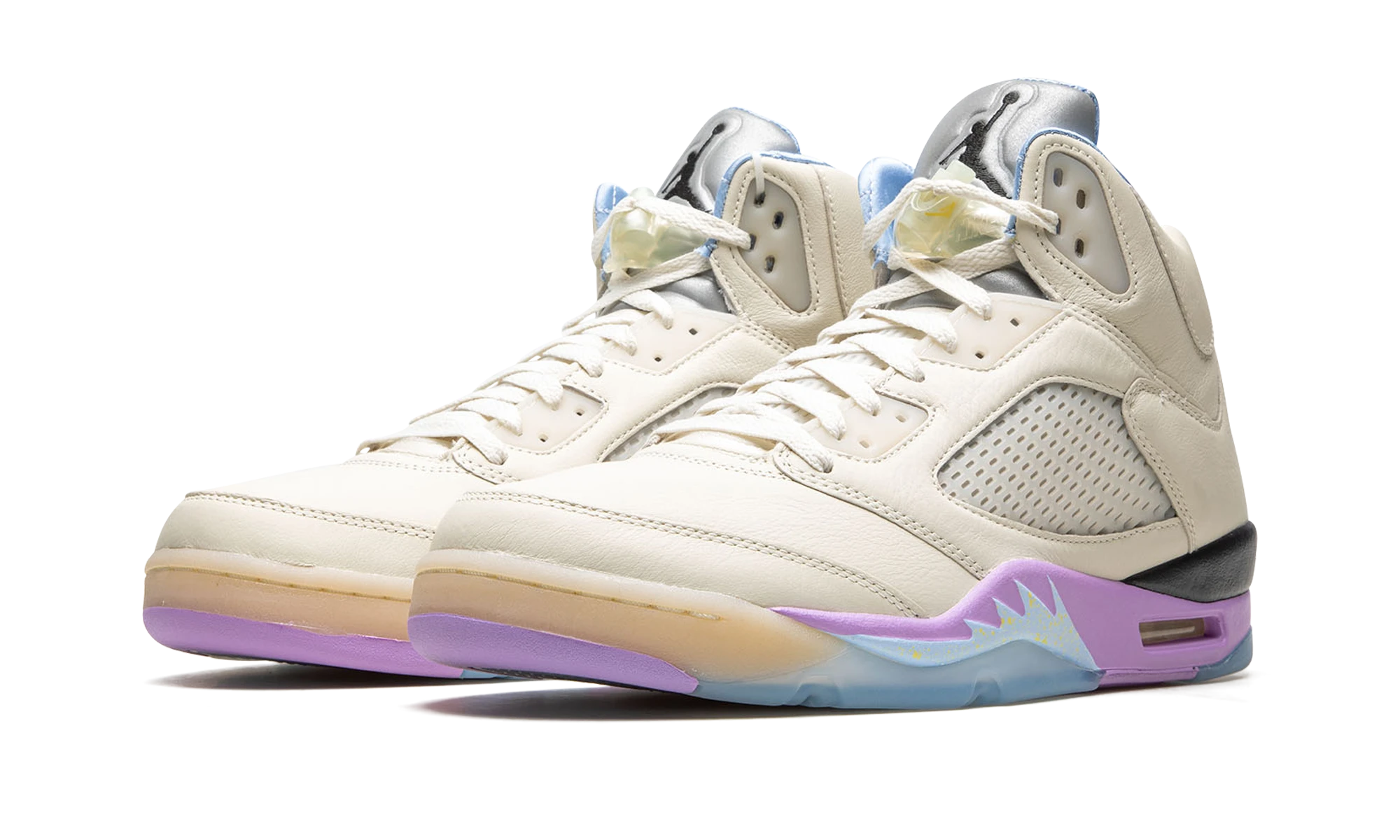 Szczegół wewnętrznej strony sneakersy Air Jordan Jordan 5 Retro DJ Khaled We The Best Sail (DV4982-175) beige, jaune et violet.