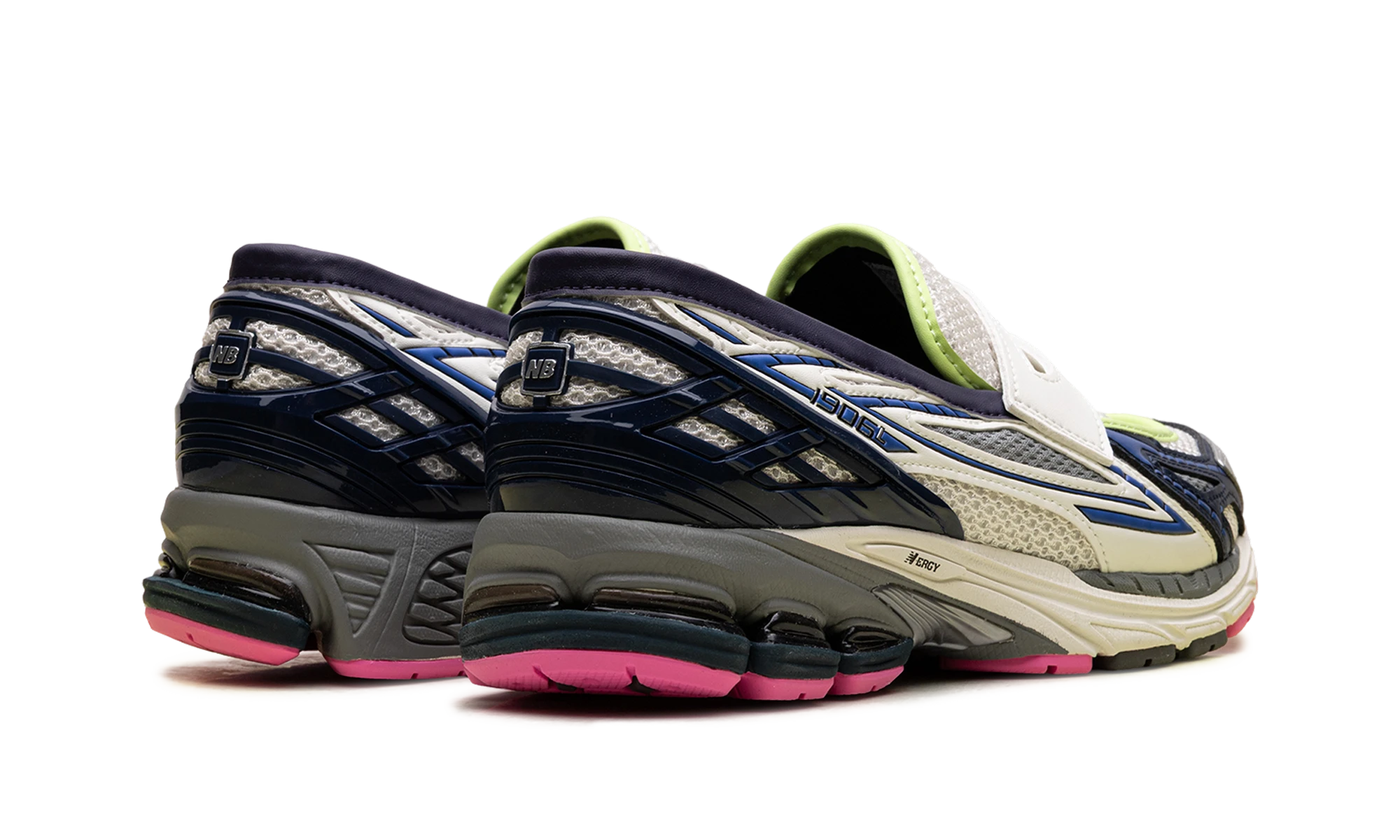 Ζεύγος αθλητικά παπούτσια New Balance 1906L Neon Silver Metallic (U190667K) – ολοκαίνουργια και αυθεντικά με αυθεντικό κουτί.