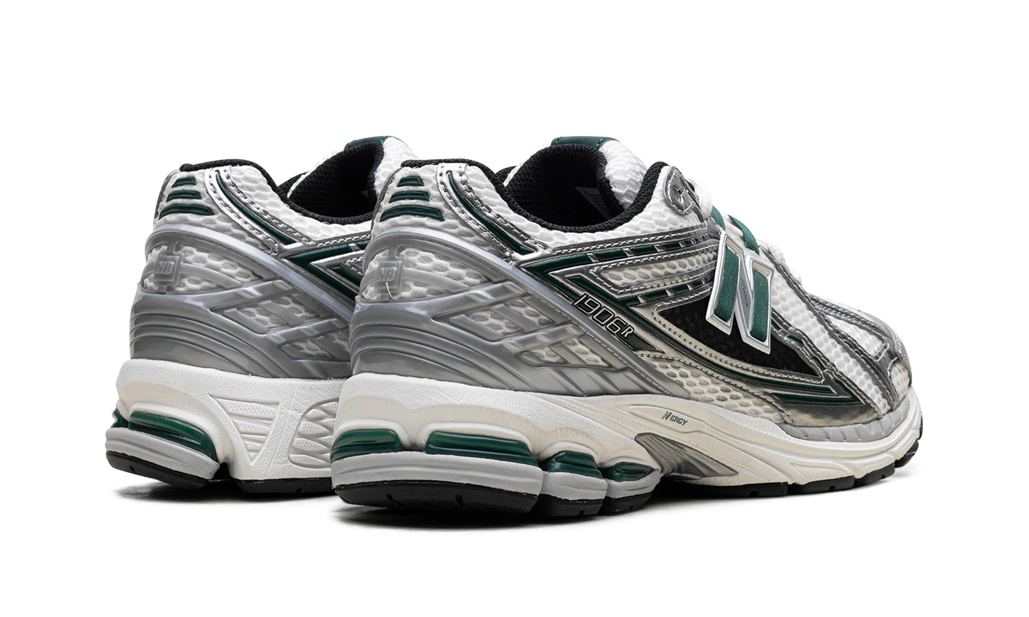 Pair of sneakers New Balance 1906R Silver Metallic Nightwatch Green (M1906REU) brand new and authentic with original box.