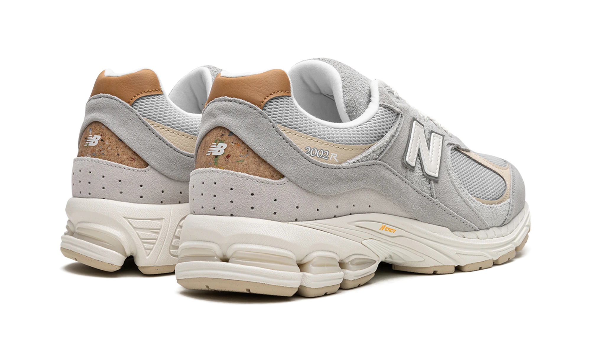 Pair of sneakers New Balance 2002R Concrete Grey (M2002RSB) brand new and authentic with original box.