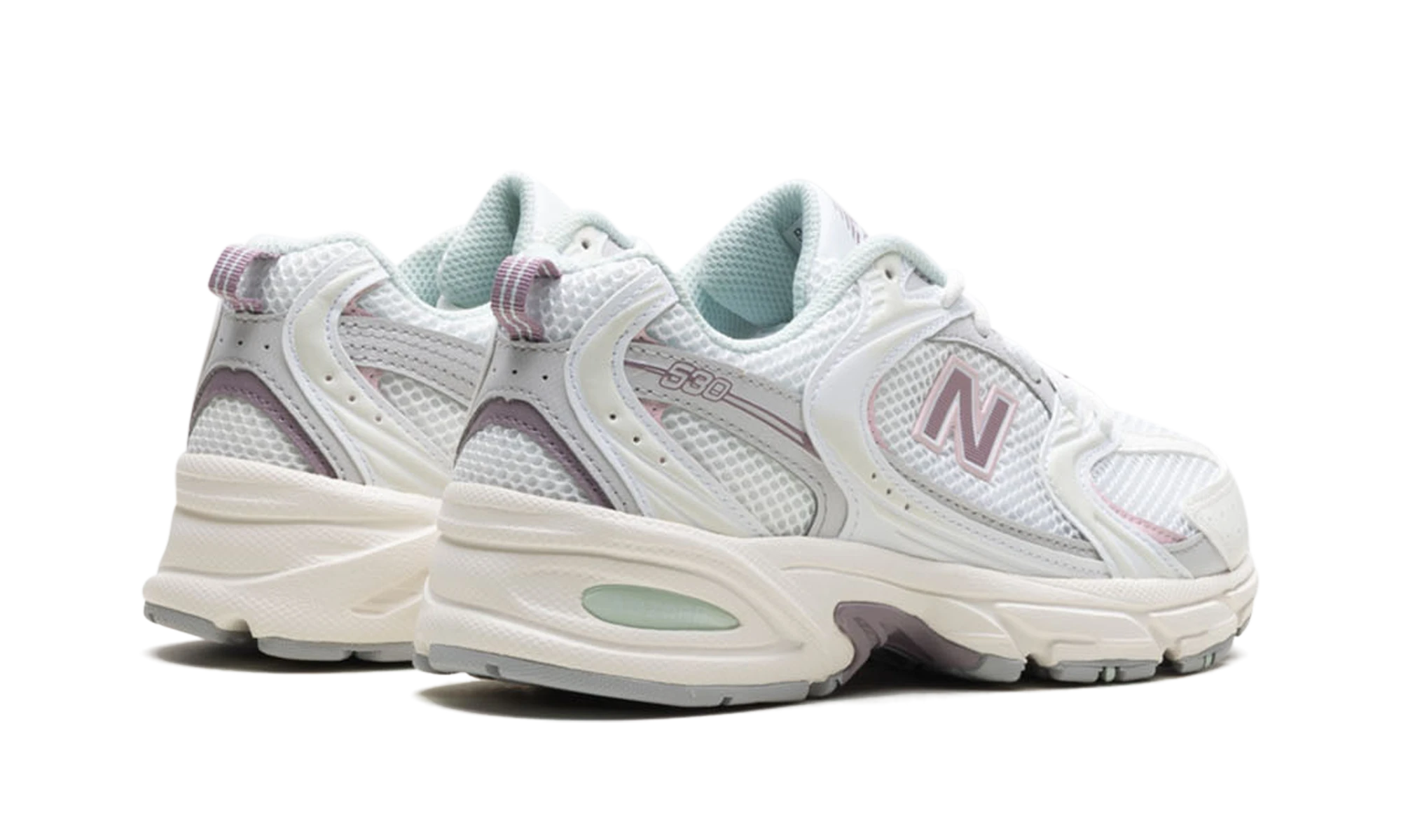 Pair of sneakers New Balance 530 Sea Salt Ice Wine (U530NEB) brand new and authentic with original box.