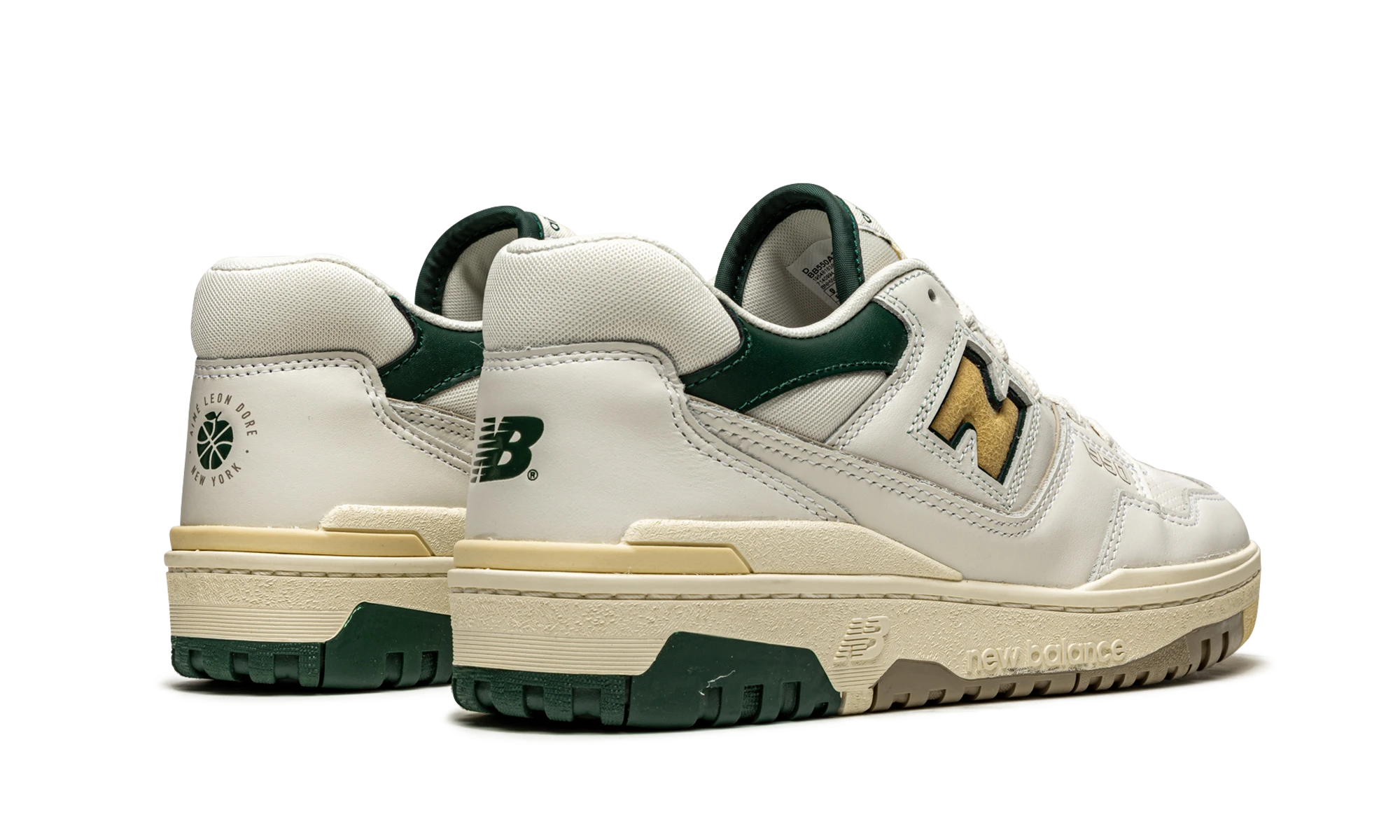 Par de sapatilhas New Balance 550 Aime Leon Dore Natural Green (BB550A2) novas e autênticas com caixa original.