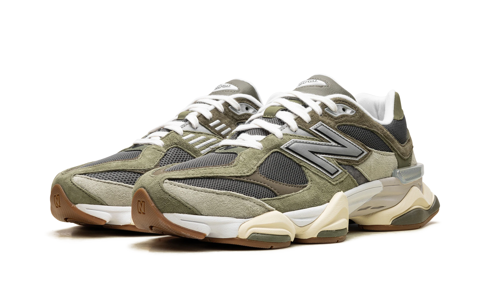 Detail van de binnenkant van de sneaker New Balance 9060 Green Grey (U9060FOC) vert et gris.