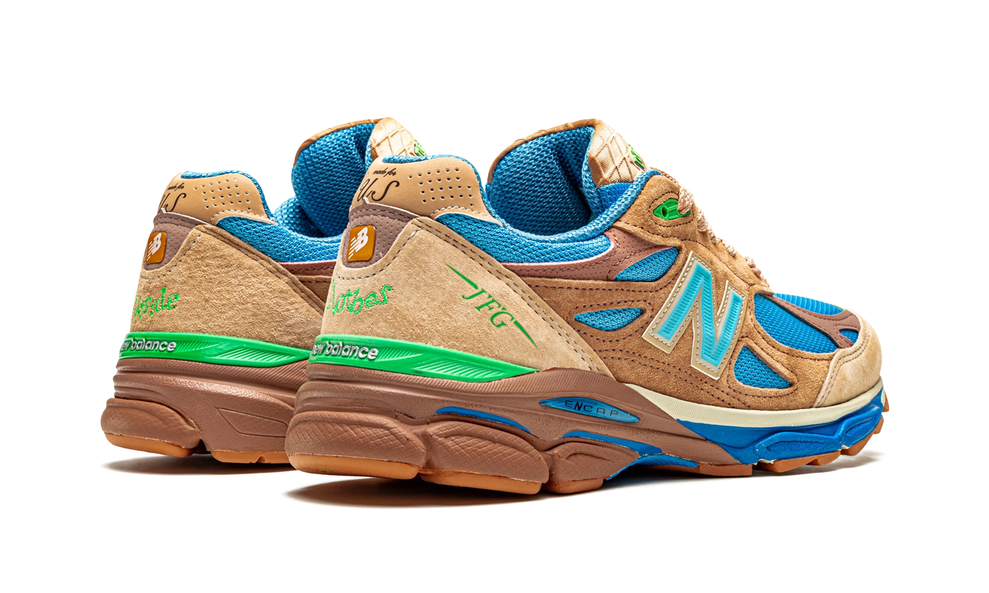 Ζεύγος αθλητικά παπούτσια New Balance 990v3 MiUSA Joe Freshgoods Outside Clothes (M990JG3) – ολοκαίνουργια και αυθεντικά με αυθεντικό κουτί.