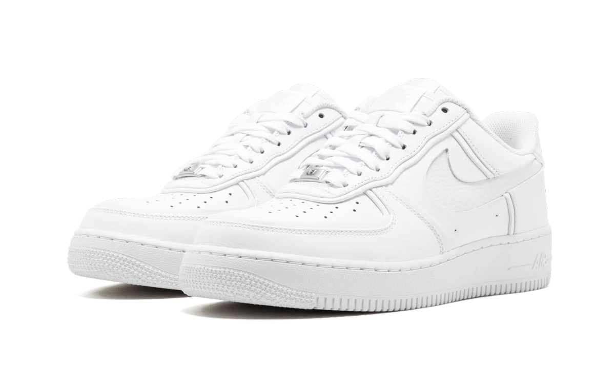 Detail of the inner side of the sneaker Nike Air Force 1 Low John Elliott White (AO9291-100) multicolore.