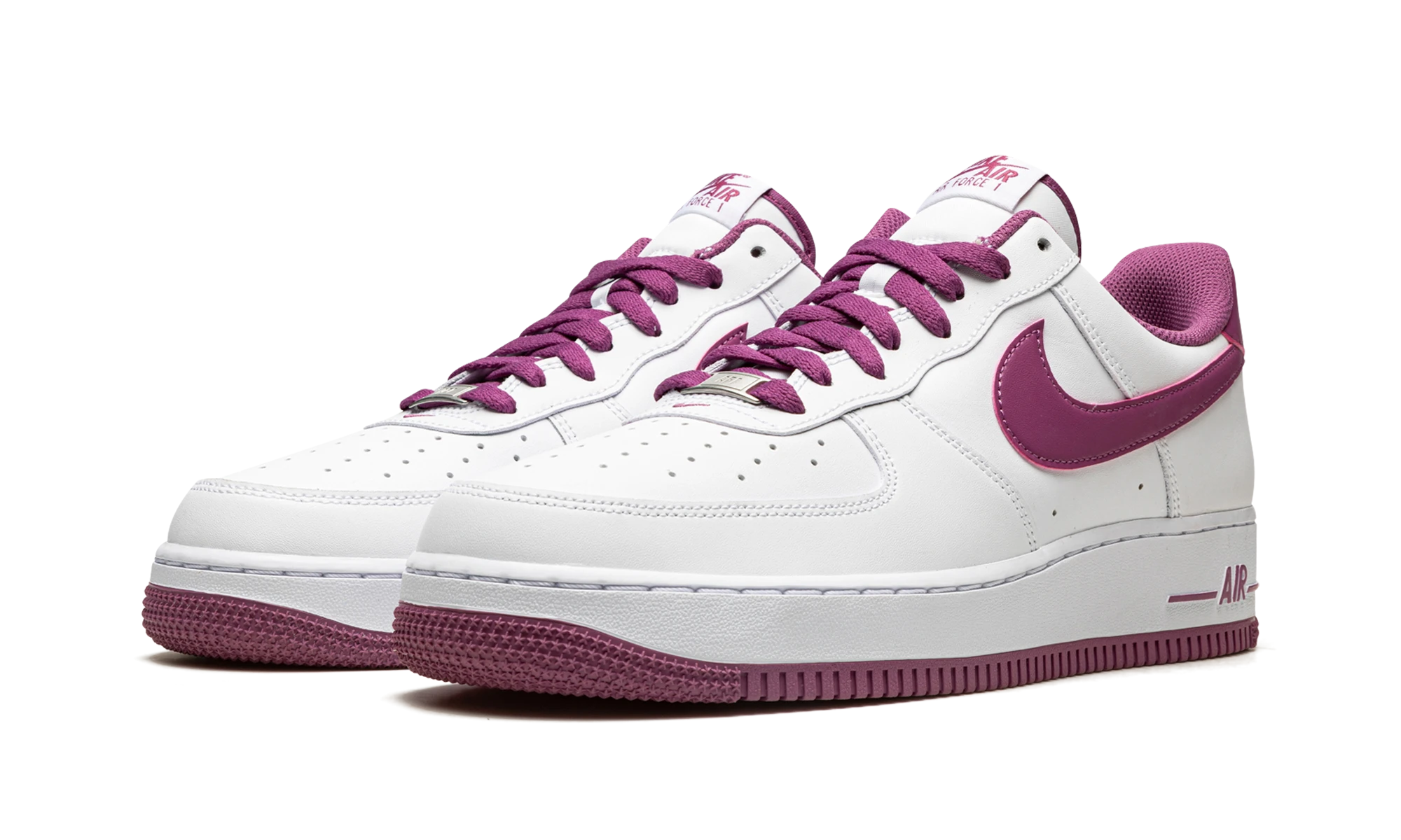Detail vnútornej strany teniska Nike Air Force 1 Low Light Bordeaux (DH7561-101) blanc et rouge.